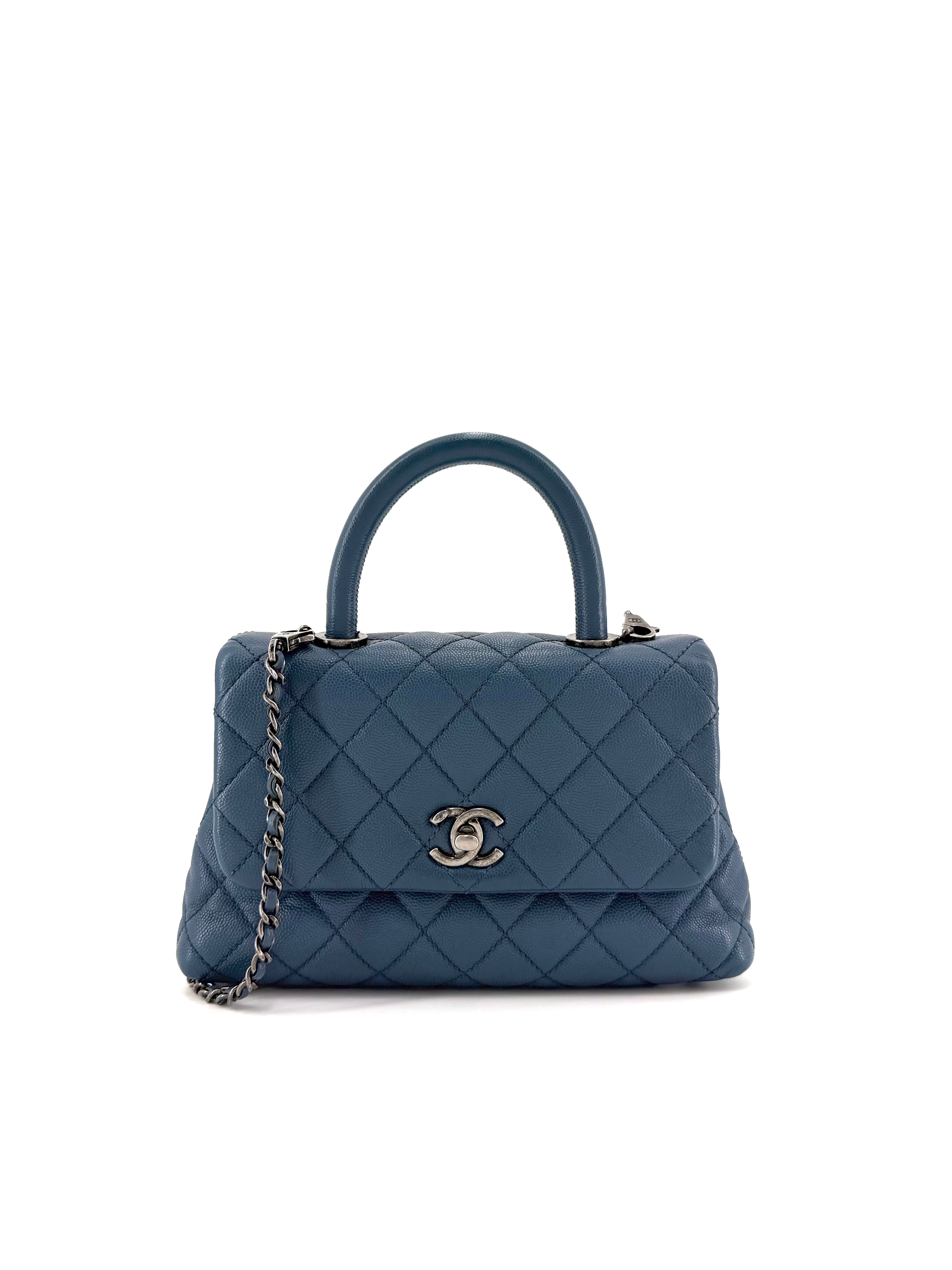 Pre-Owned Chanel Coco Handle Blue Caviar Quilted Leather Mini Shoulder Bag