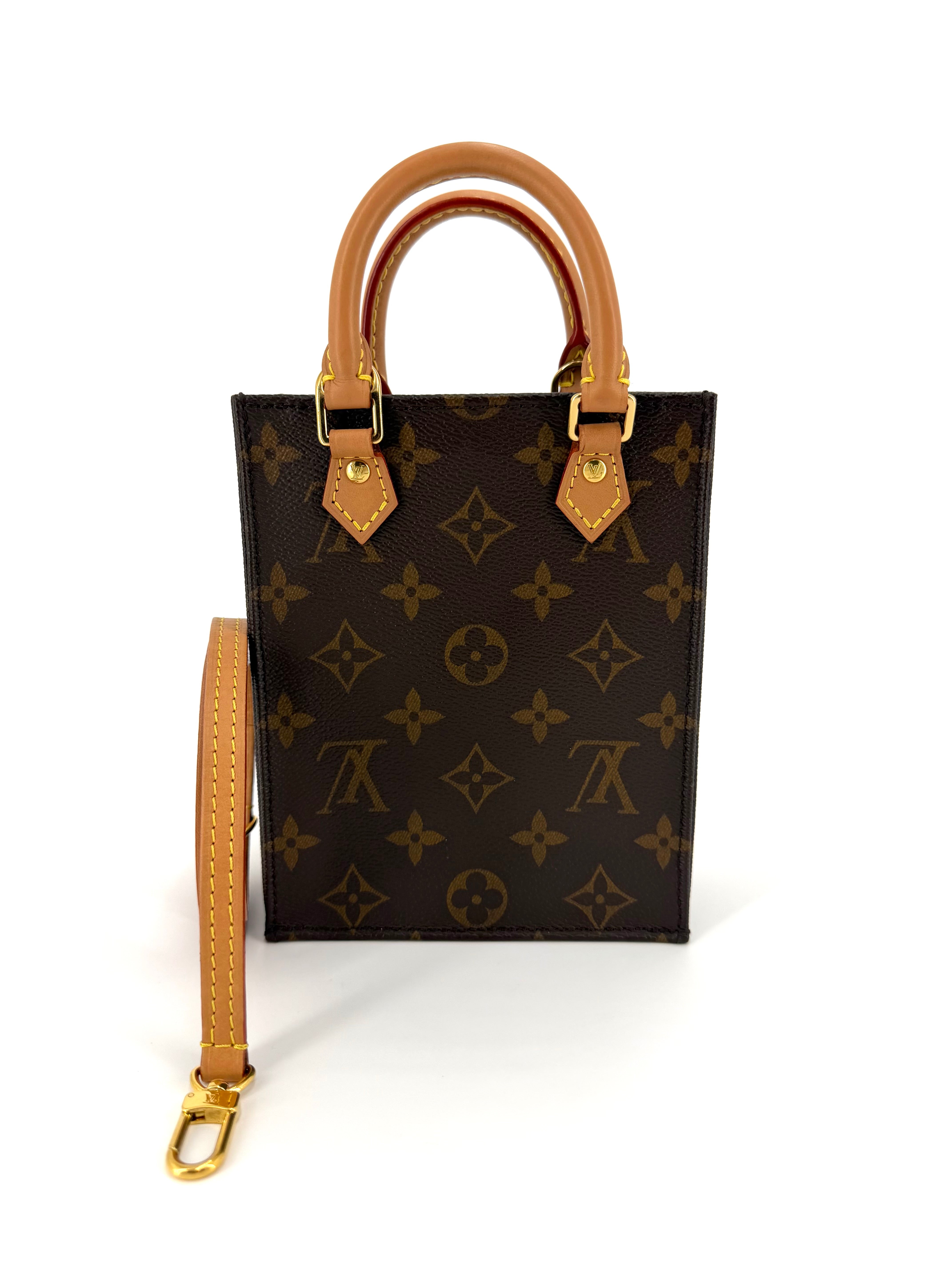 LV Petite Sac Plat Monogram