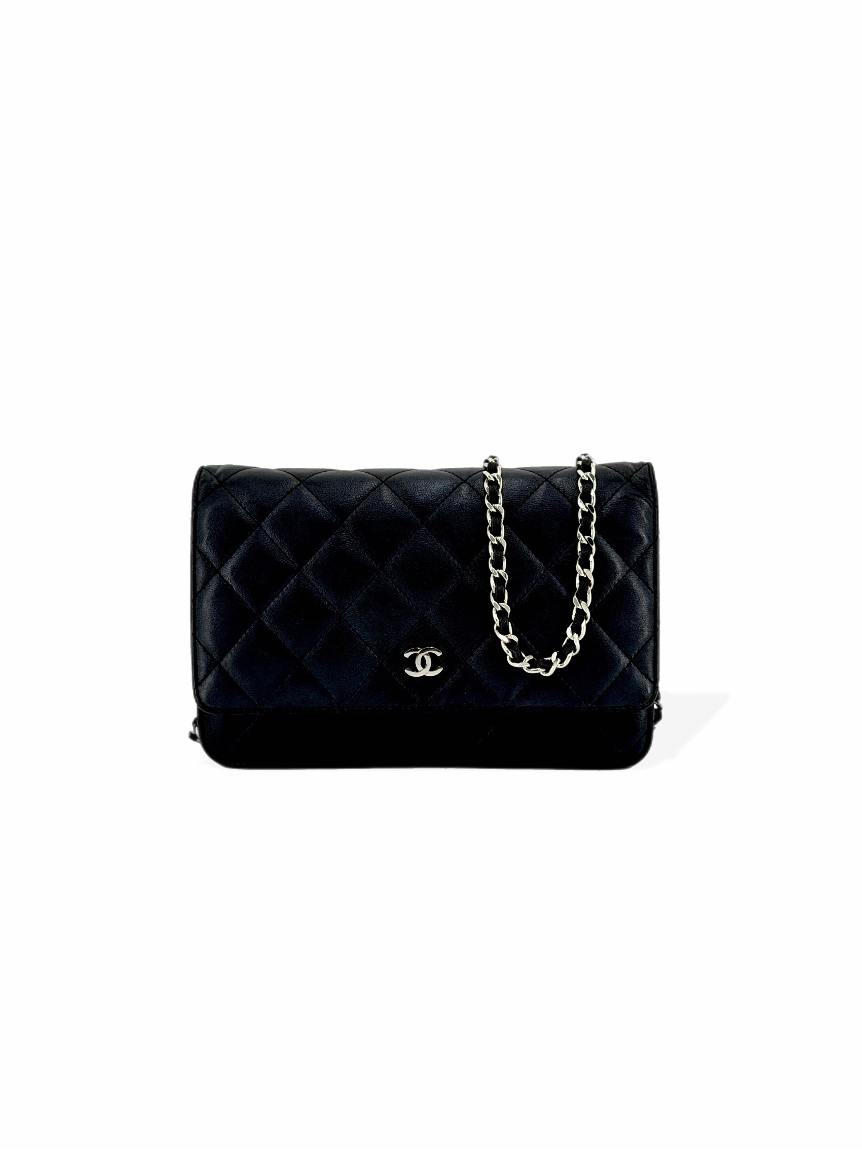 Pre-Owned Chanel Quilted Lambskin (WOC) Wallet on Chain