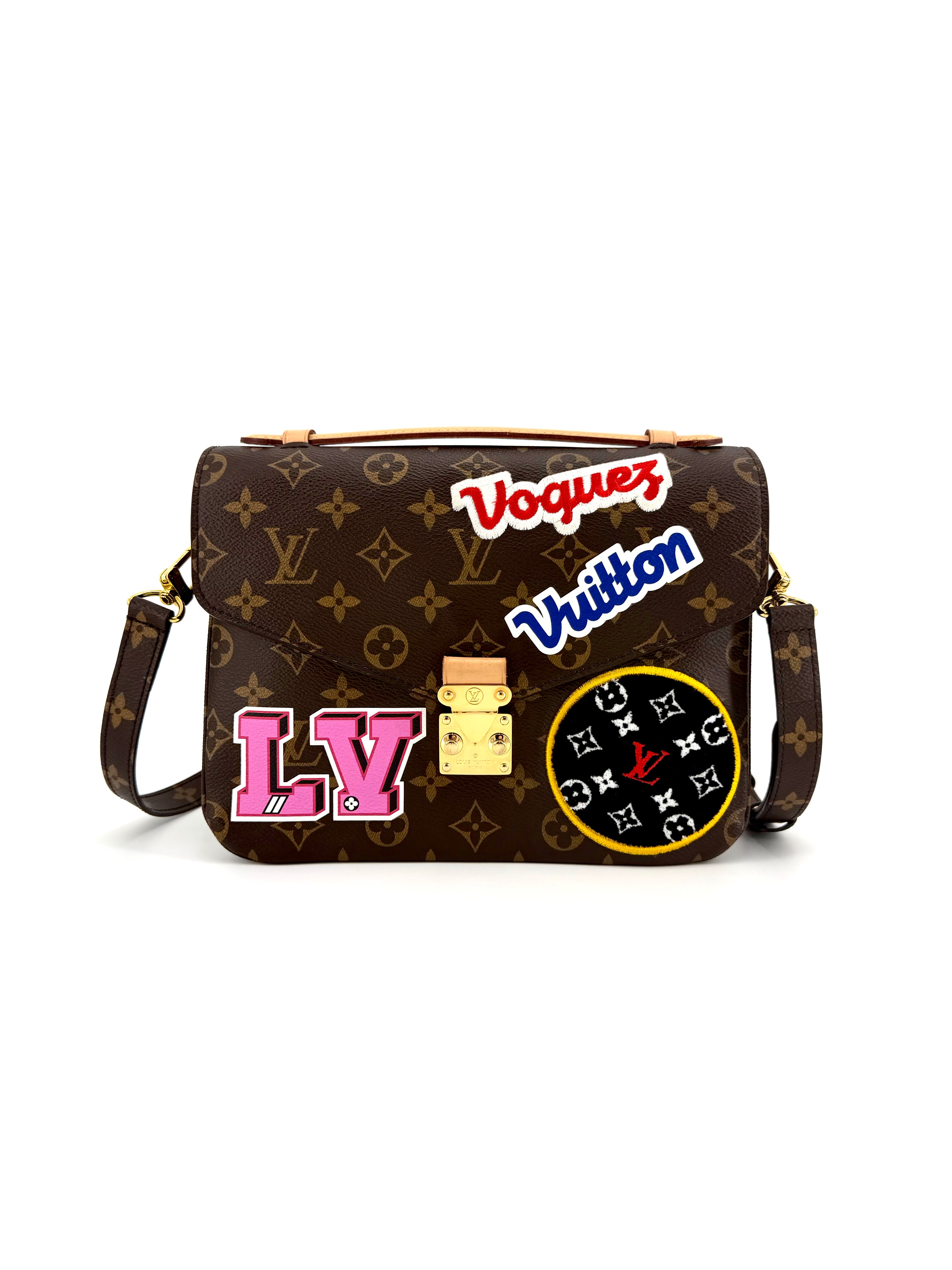 Pre-Owned Louis Vuitton Pochette Metis Limited Edition Patches Bag
