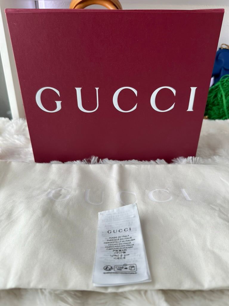 Gucci Wool Embroidered - Size M (58cm) - Black Logo Baseball Hat