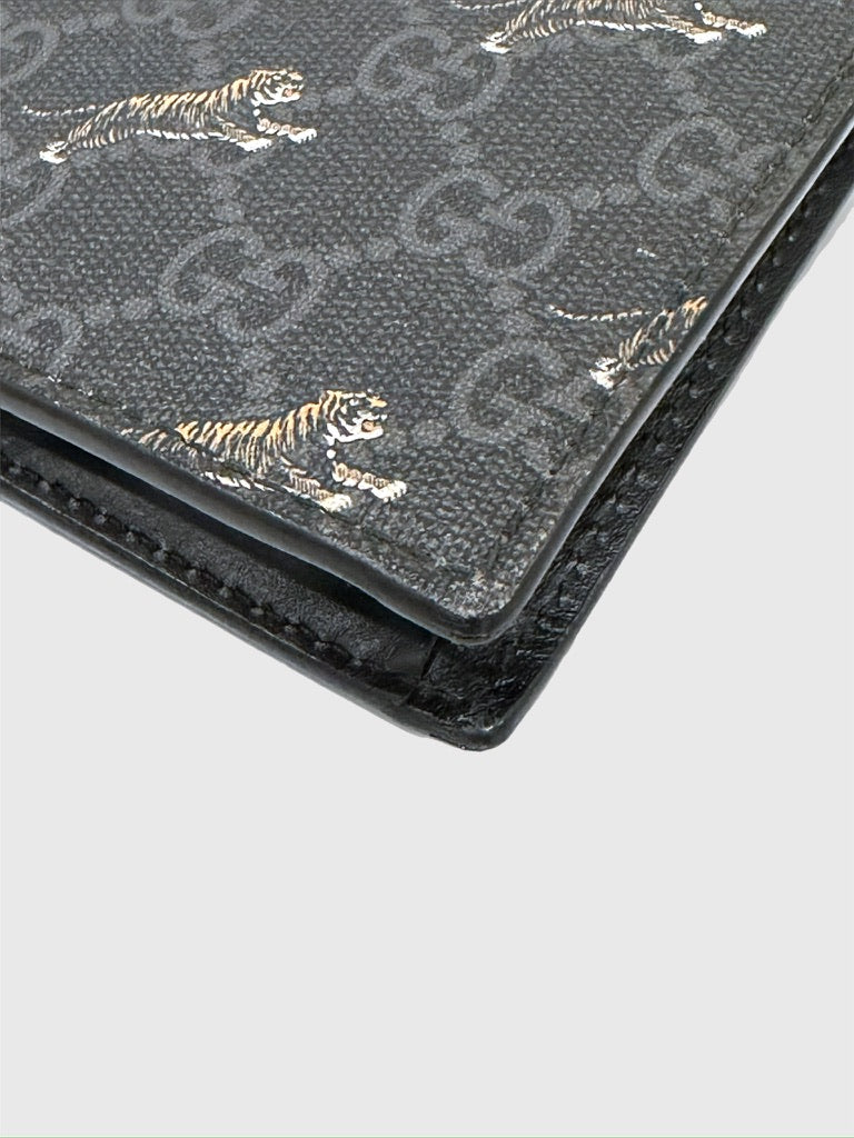 Gucci GG Supreme Monogram Tigers Zip Portfolio Wristlet Black
