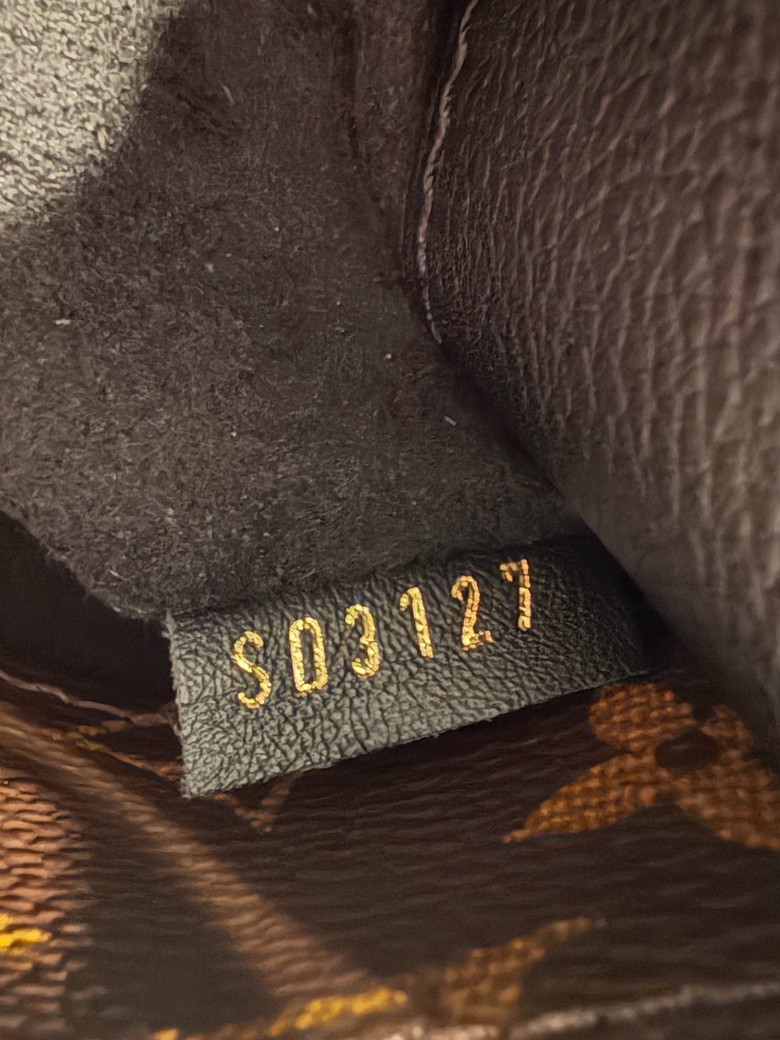 Pre-Owned Louis Vuitton Pallas MM Shoulder Bag