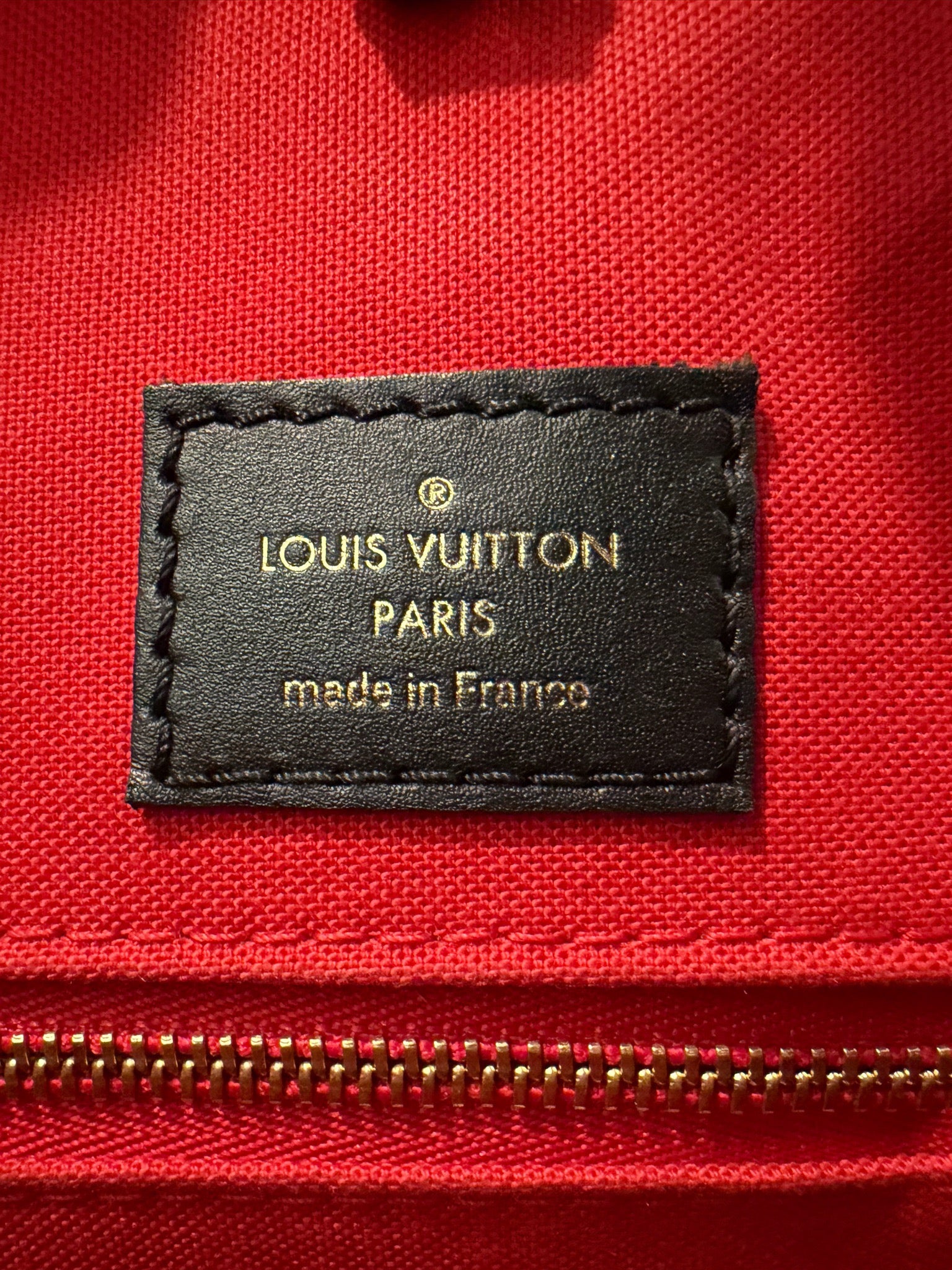 Pre-Owned Louis Vuitton OnTheGo Monogram MM Tote Bag with Straps