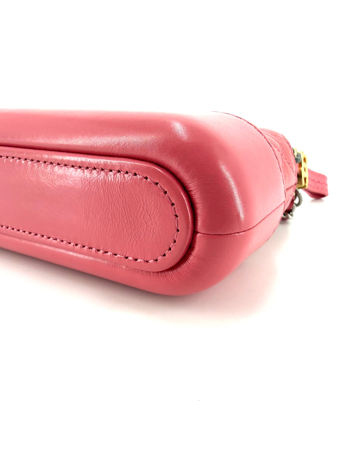 Pre-Owned Chanel Gabrielle Pink Quilted Aged Calfskin Double Zip Clutch with Chain