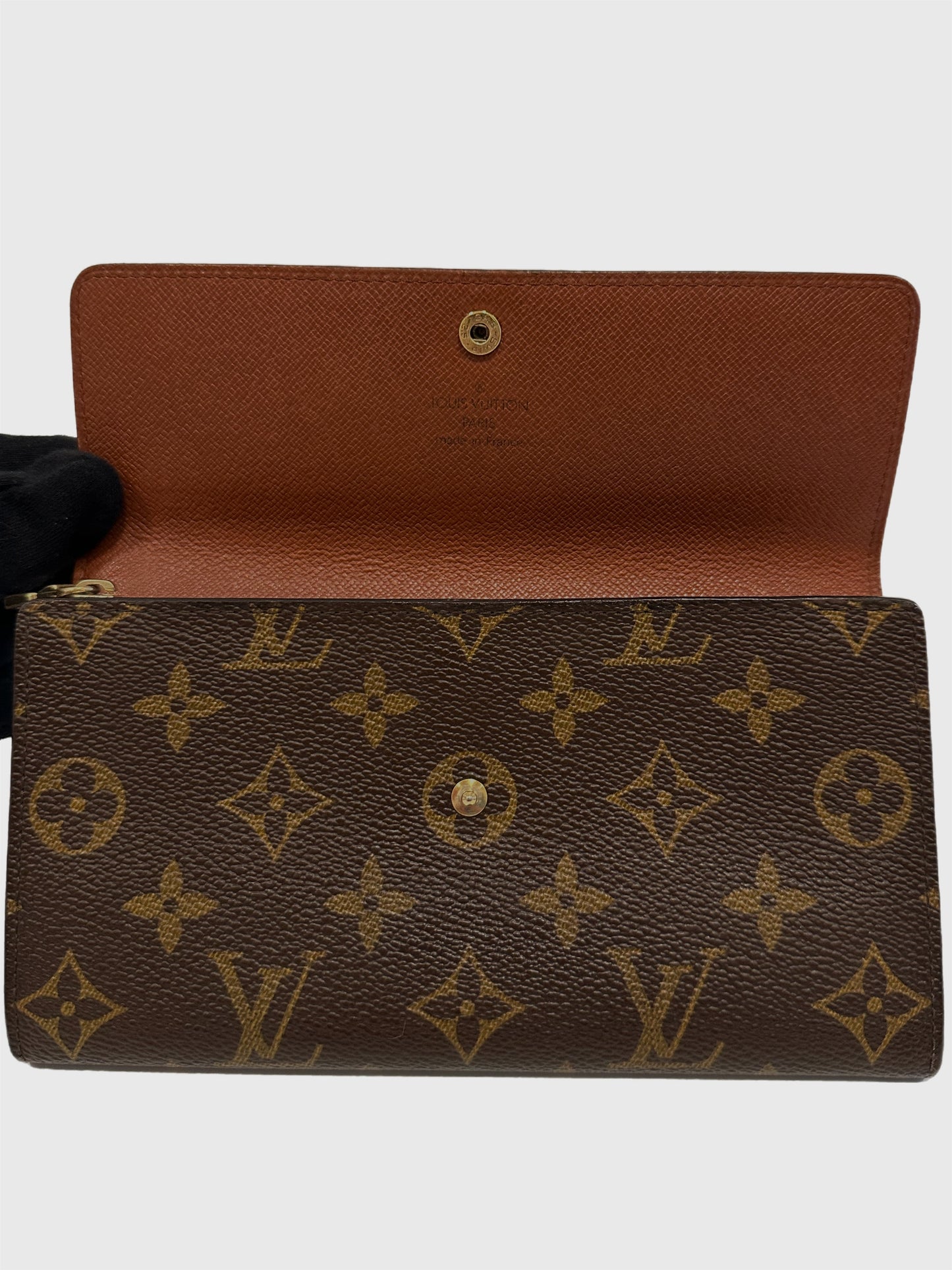 Louis Vuitton Monogram Sarah Wallet
