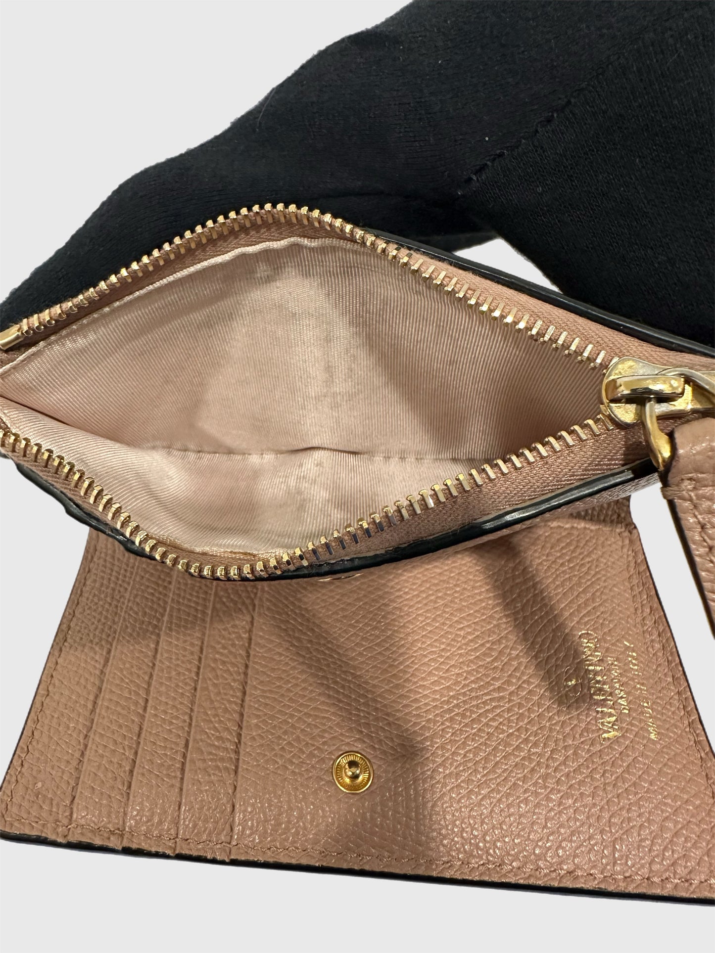 Valentino V Logo Signature Wallet