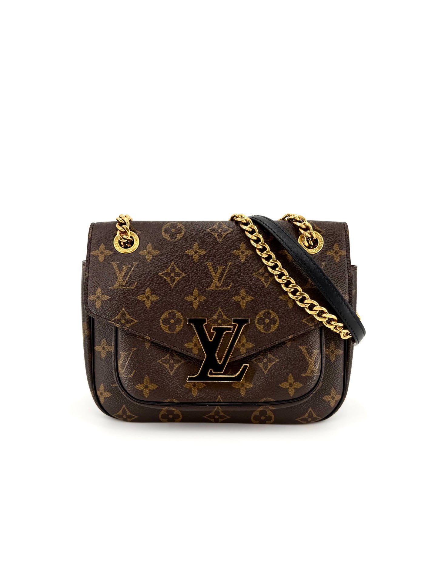 Pre-Owned Louis Vuitton Passy Monogram Crossbody Bag