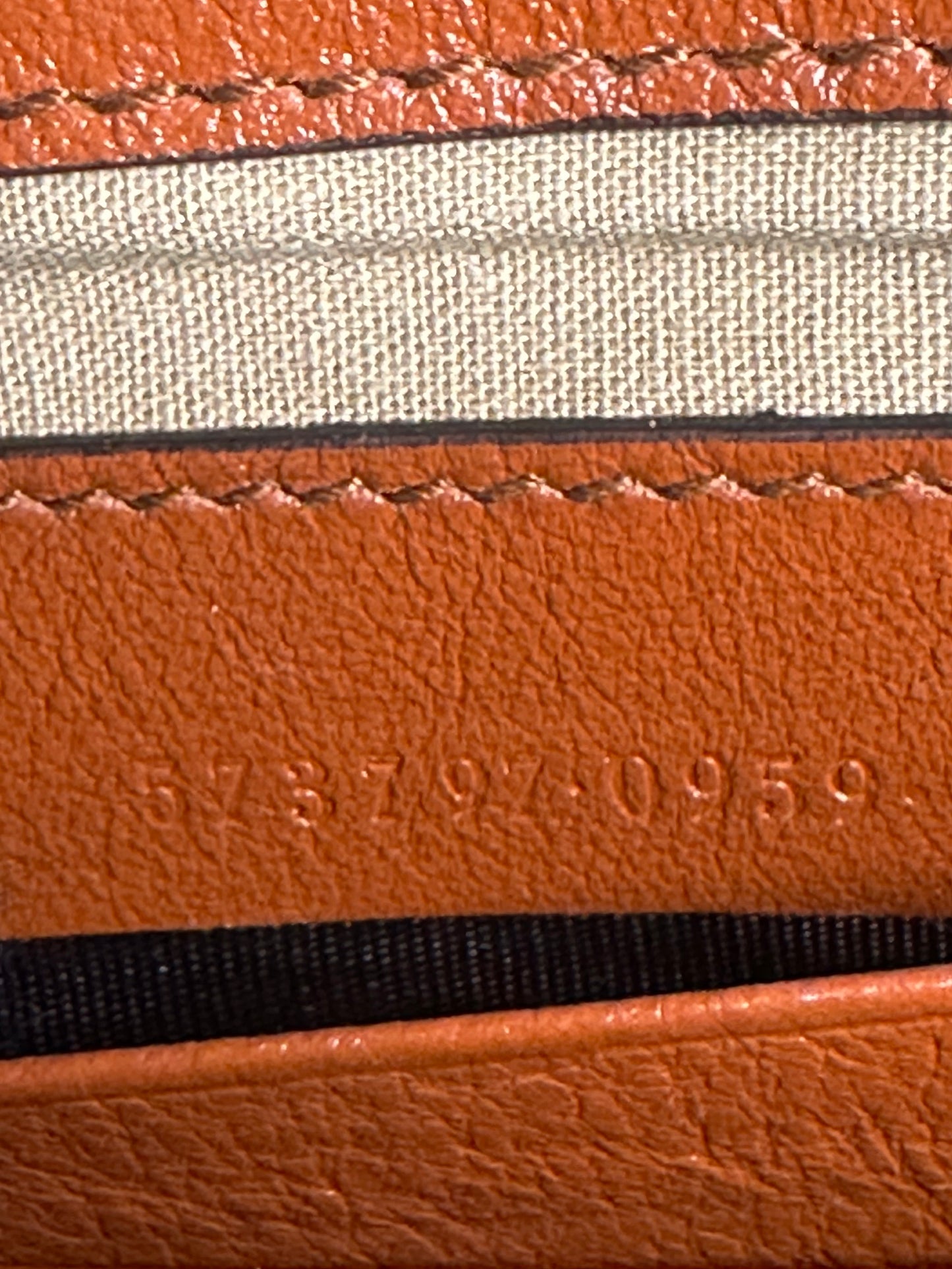 Gucci Canvas Beige Rajah Crossbody Bag
