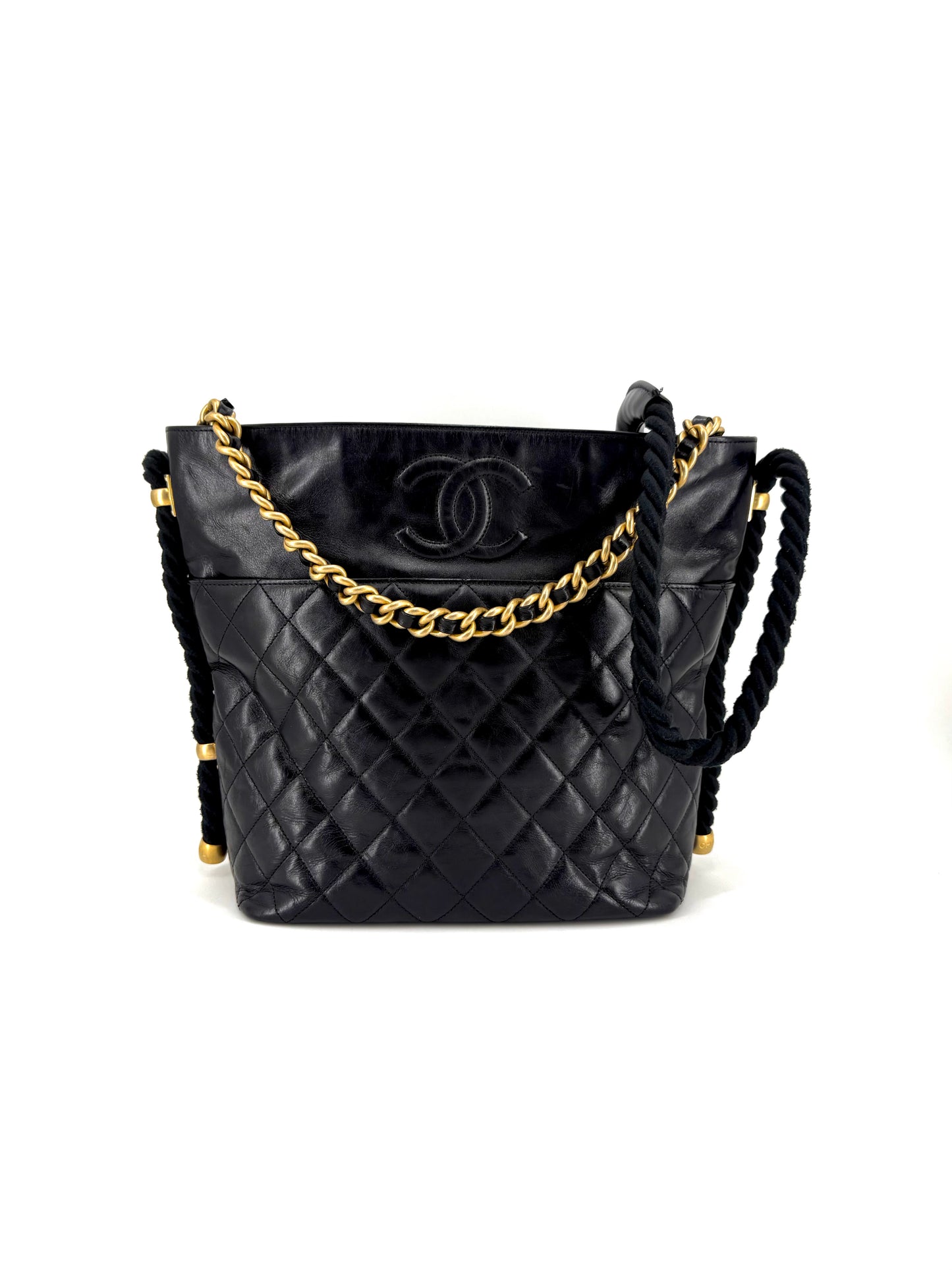 Pre-Owned Chanel En Vogue Rope Hobo Tote Bag