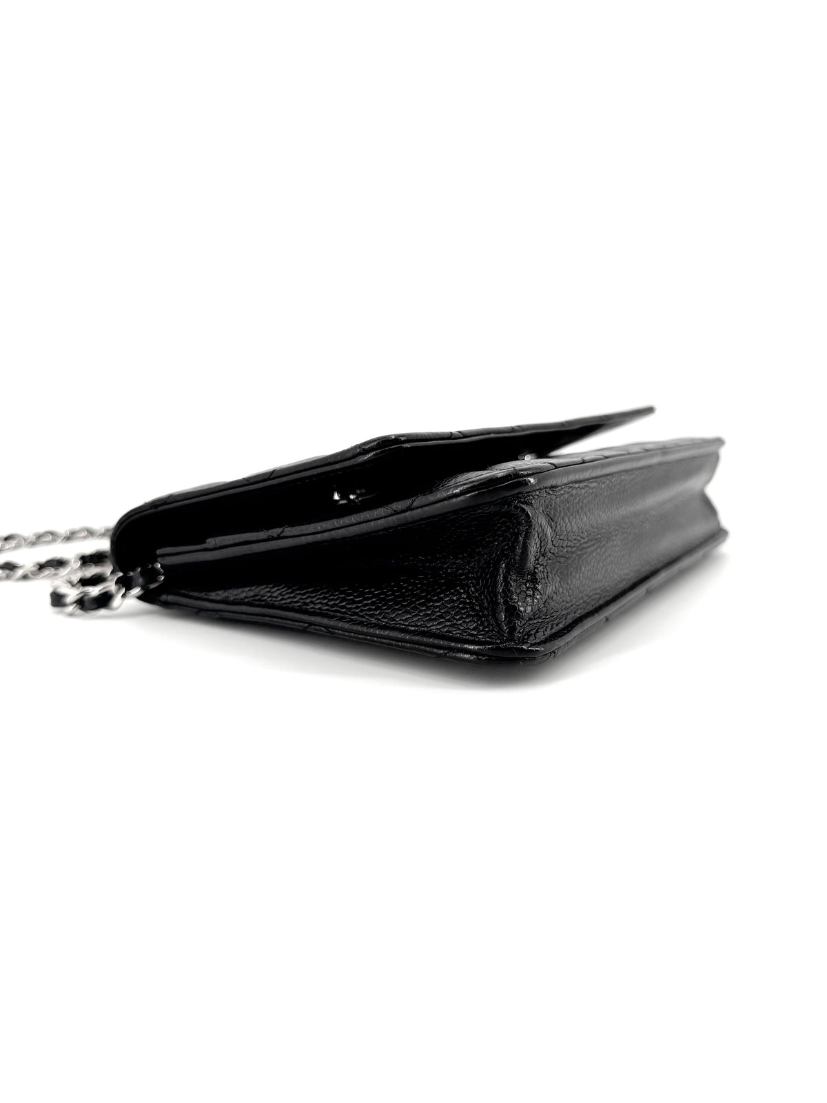 Pre-Owned Chanel Black Caviar Silver Hardware Wallet on Chain (WOC)