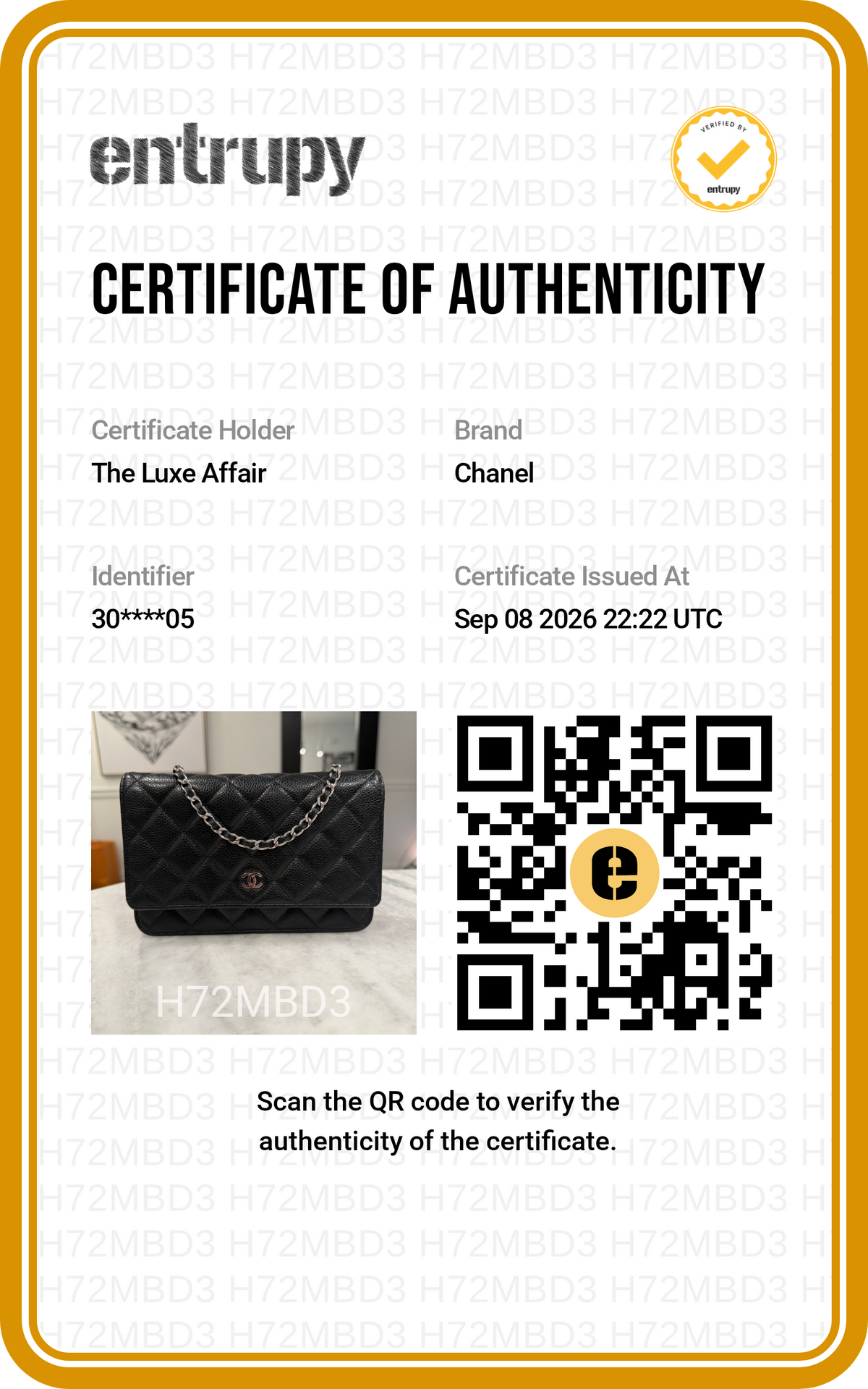 Pre-Owned Chanel Black Caviar Silver Hardware Wallet on Chain (WOC)