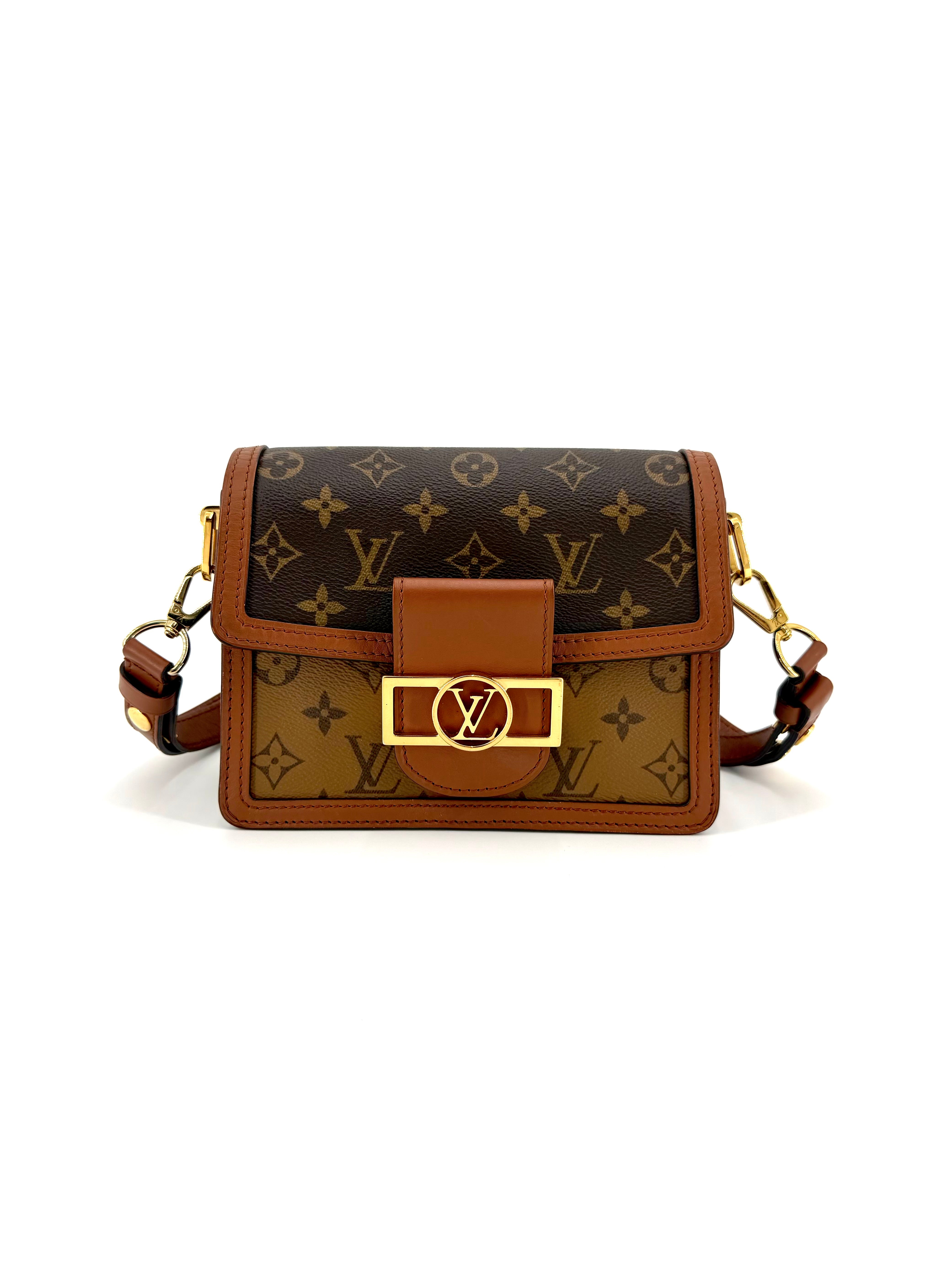 Pre-Owned Louis Vuitton Mini Dauphine Bag