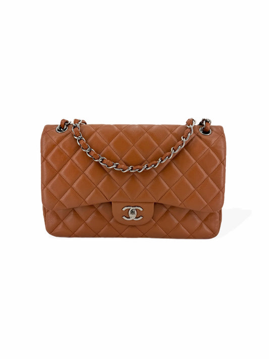 Pre-Owned Chanel Double Flap Jumbo Caviar Leather Bag