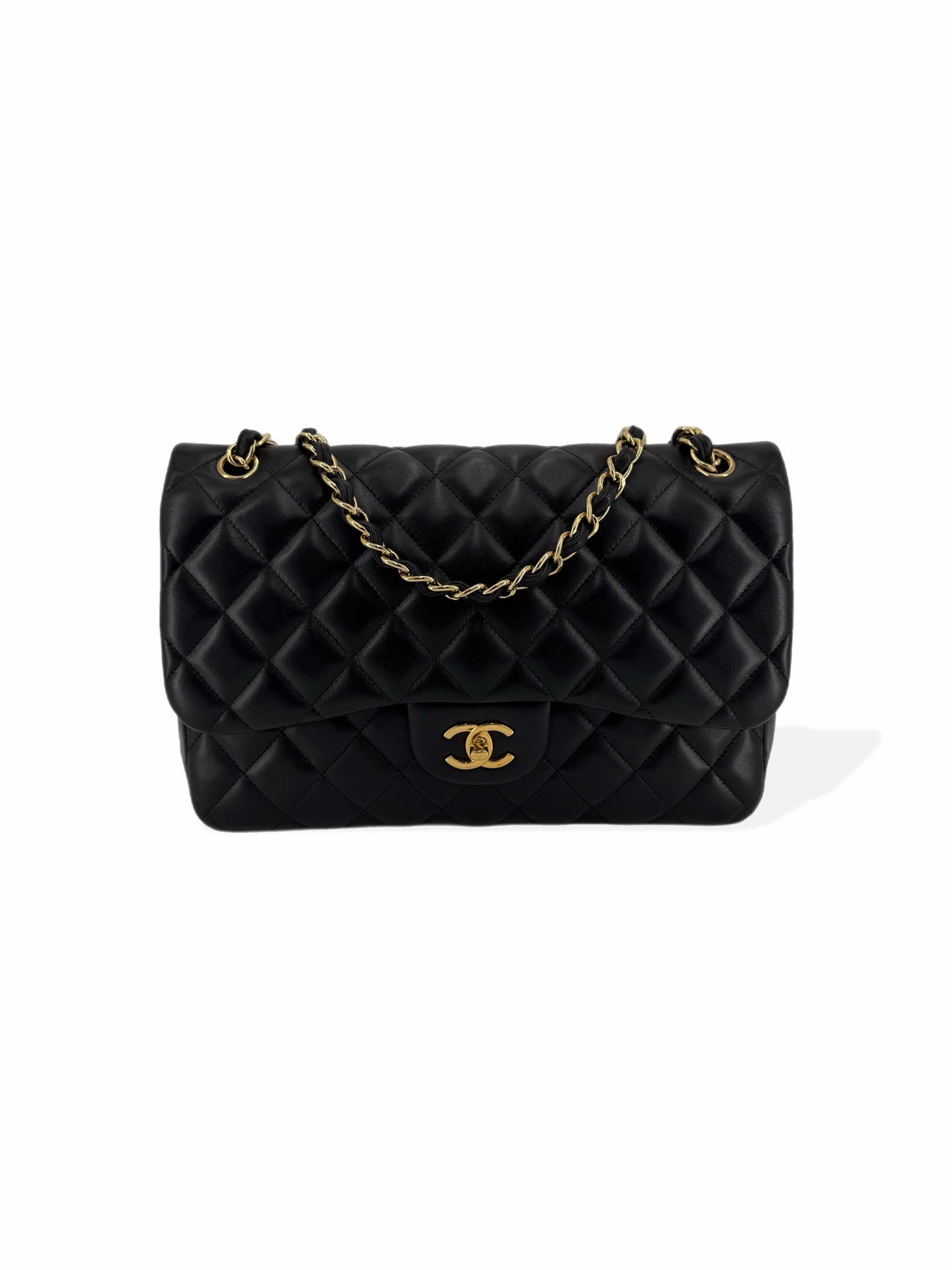 Pre-Owned Chanel Jumbo Double Flap Quilted Black Lambskin with Gold Hardware Bag
