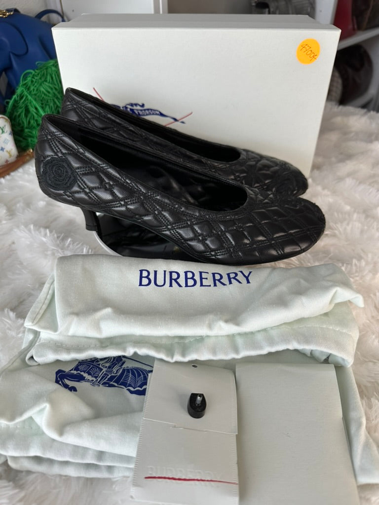Burberry Women's Size 9 US | 39 EU Black Quilted Leather Baby Pumps