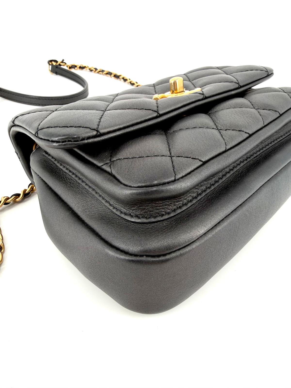 Pre-owned Chanel Quilted Calfskin Top Handle Bag