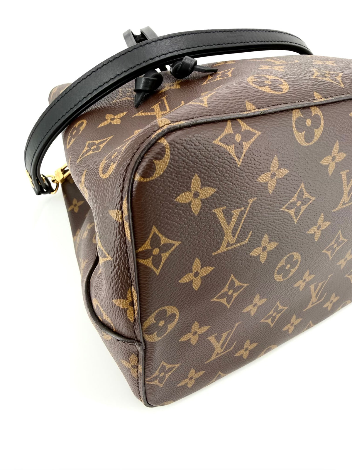 Pre-Owned Louis Vuitton Néonoé MM Monogram Canvas Bucket Bag Black Trim