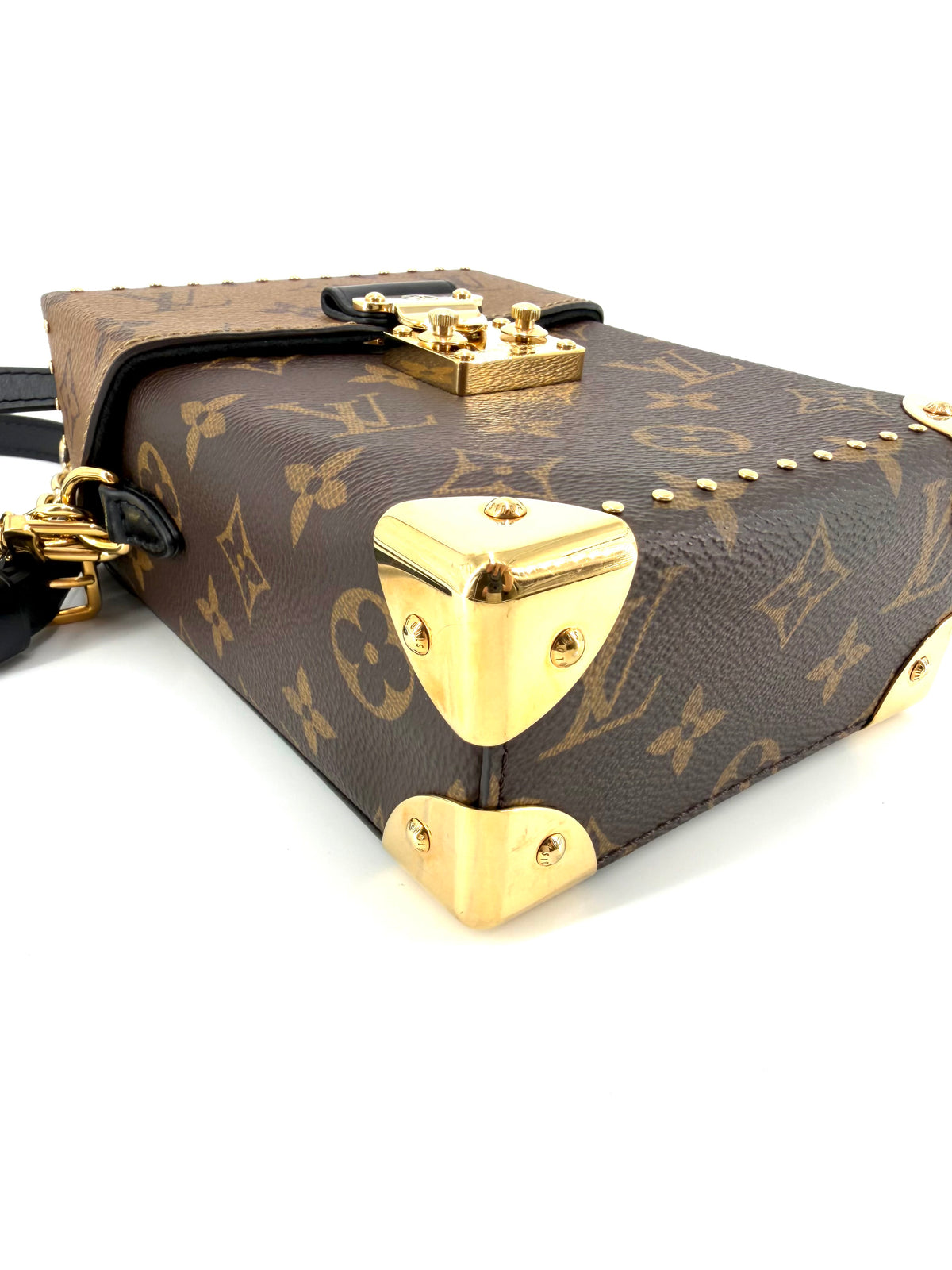 Pre-owned Louis Vuitton Camera Box Monogram Reverse Trunk Bag S-Lock Top Handle