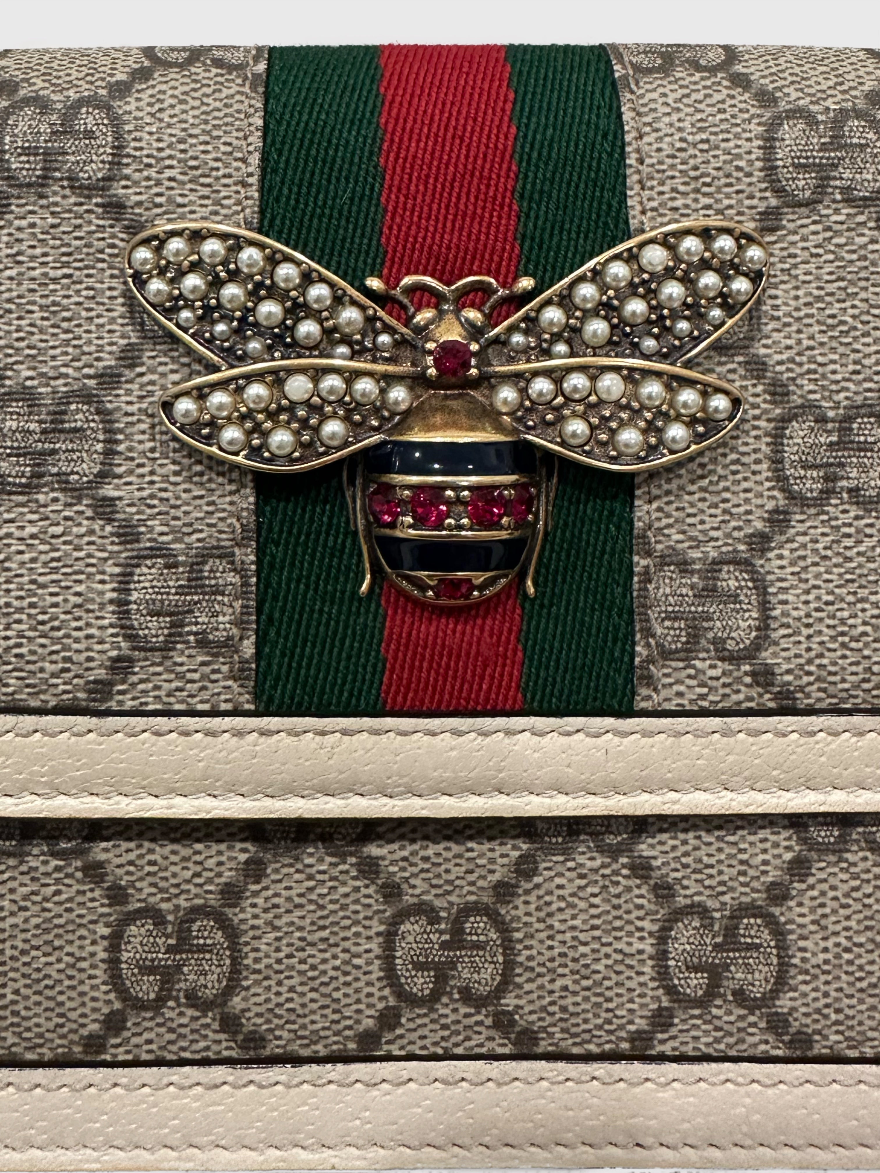 Gucci Queen Margaret Bee Crossbody Wallet on Chain WOC