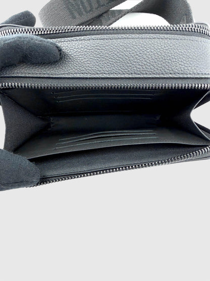 Louis Vuitton Alpha Wearable Black Leather Wallet with Crossbody Strap