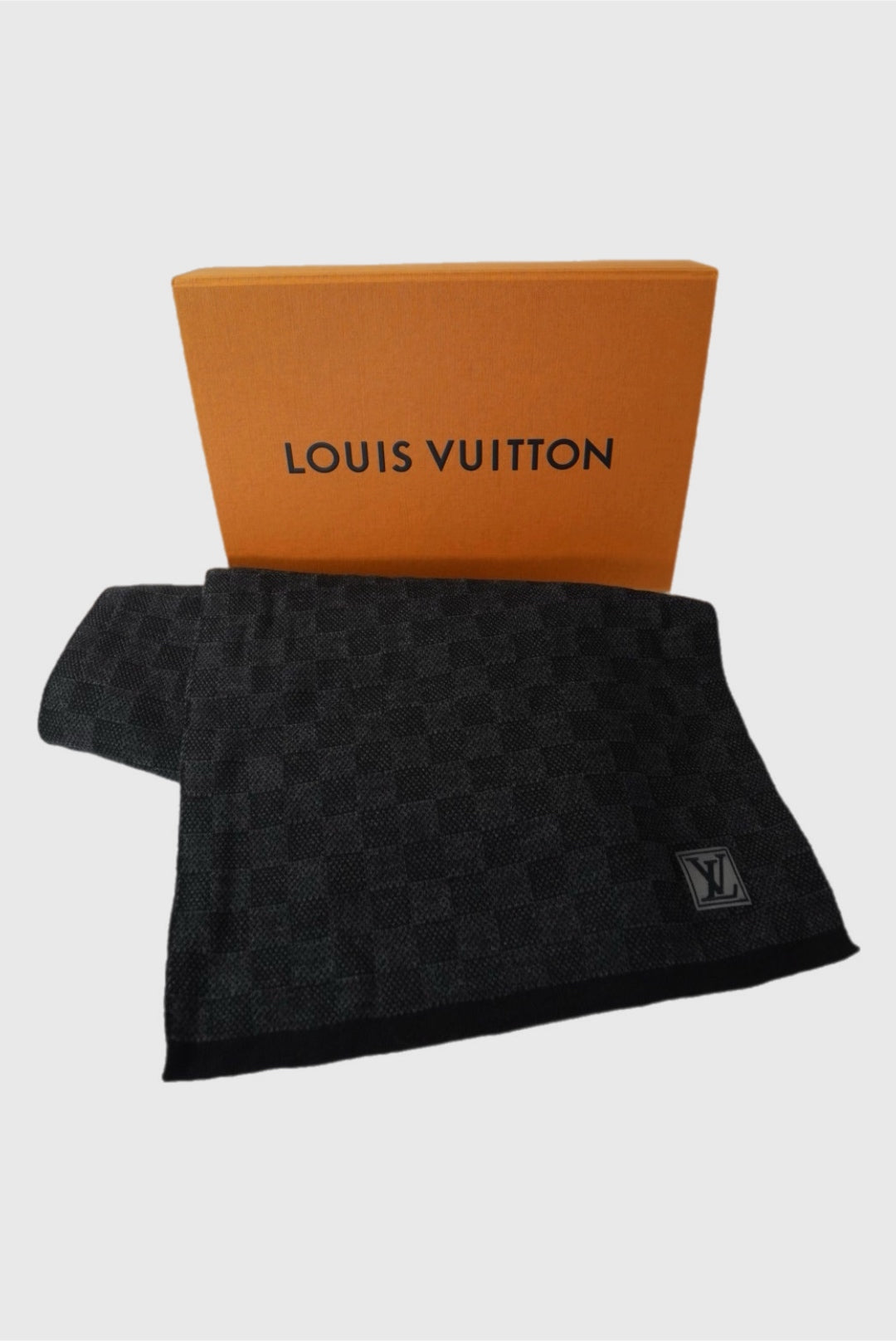 Louis Vuitton Petit Damier Wool Black Scarf