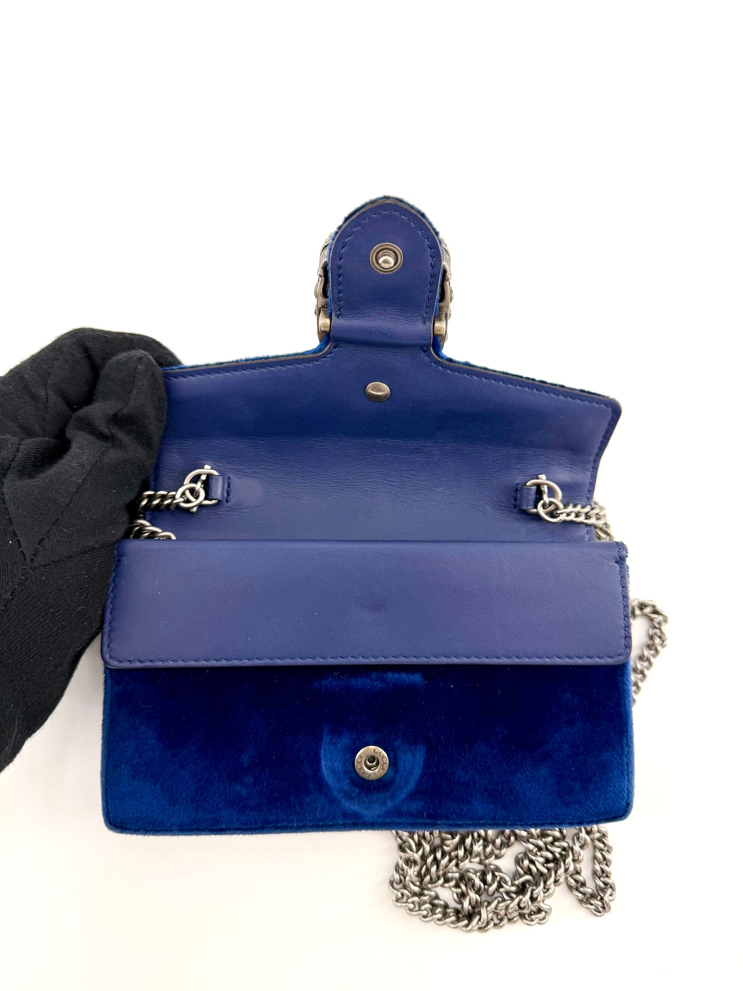 Gucci Crystal Dionysus Velvet Crossbody Bag