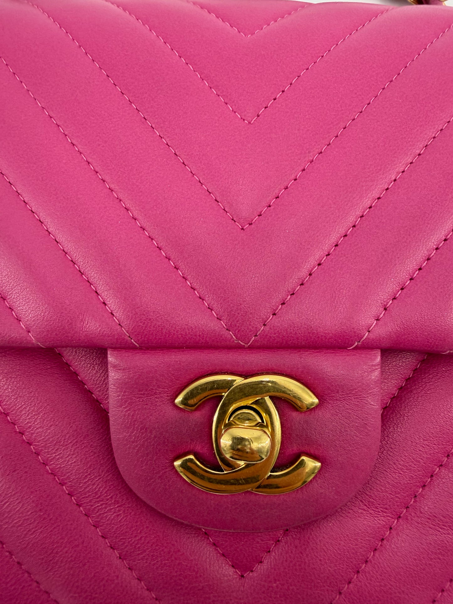 Channel Double Flap Chevron Lambskin Medium Shoulder Bag