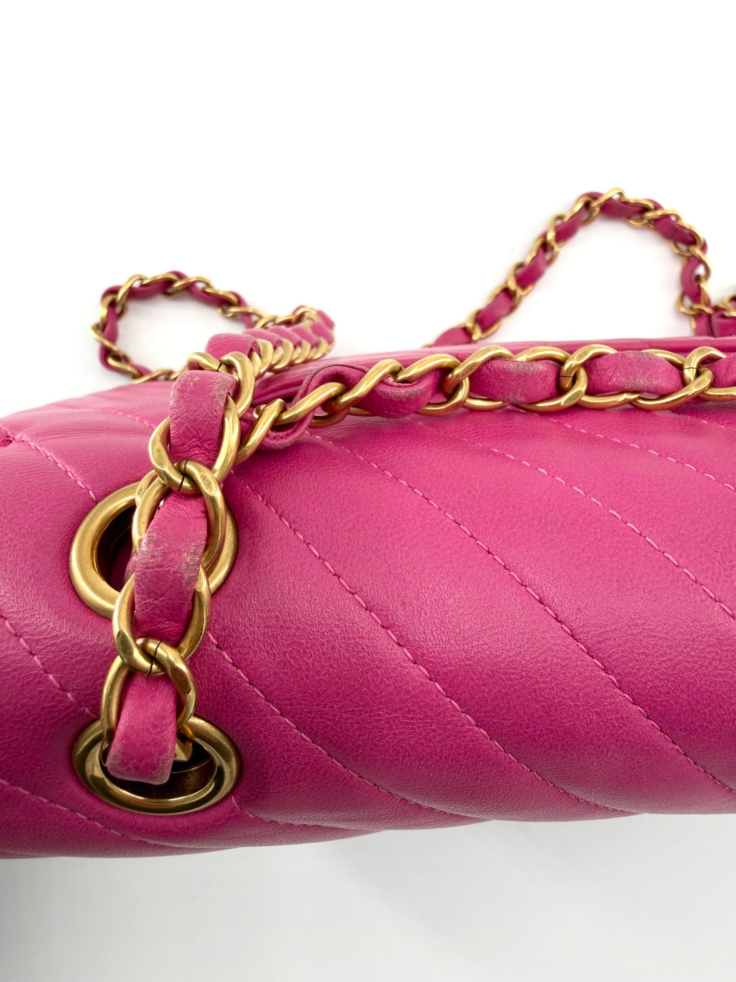 Channel Double Flap Chevron Lambskin Medium Shoulder Bag