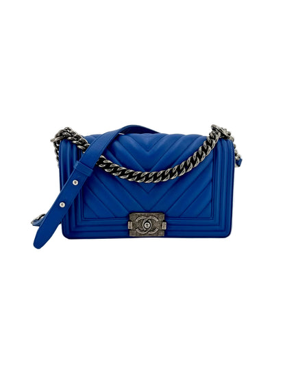 Pre-Owned Chanel Chevron Leather Blue Medium Boy Crossbody Bag