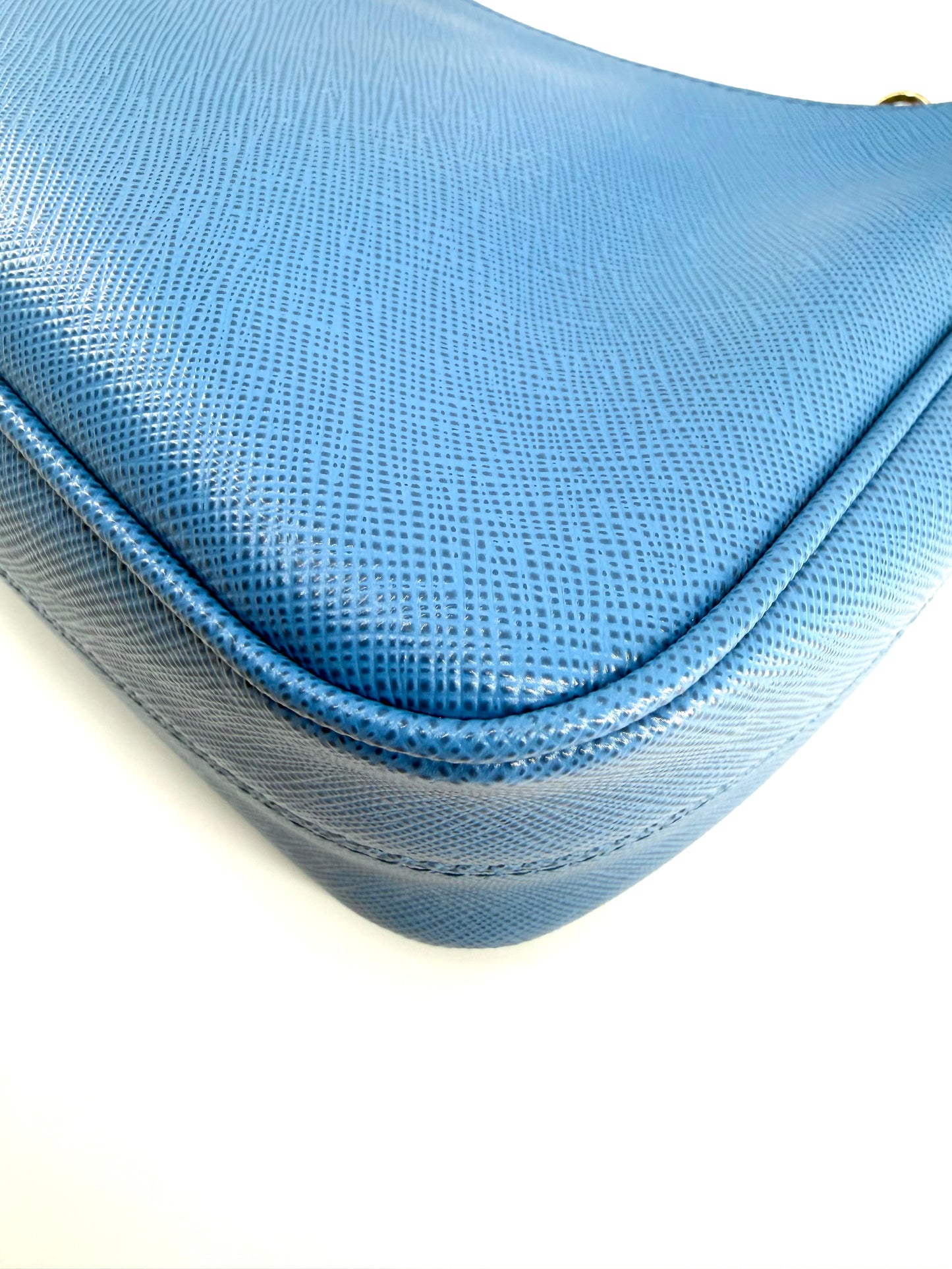 Pre-Owned Prada Re-edition 2005 Saffiano Leather Shoulder Bag
