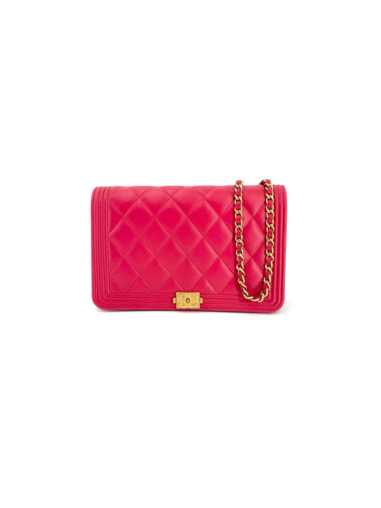 Pre-Owned Chanel Fuchsia Pink Boy Wallet on Chain