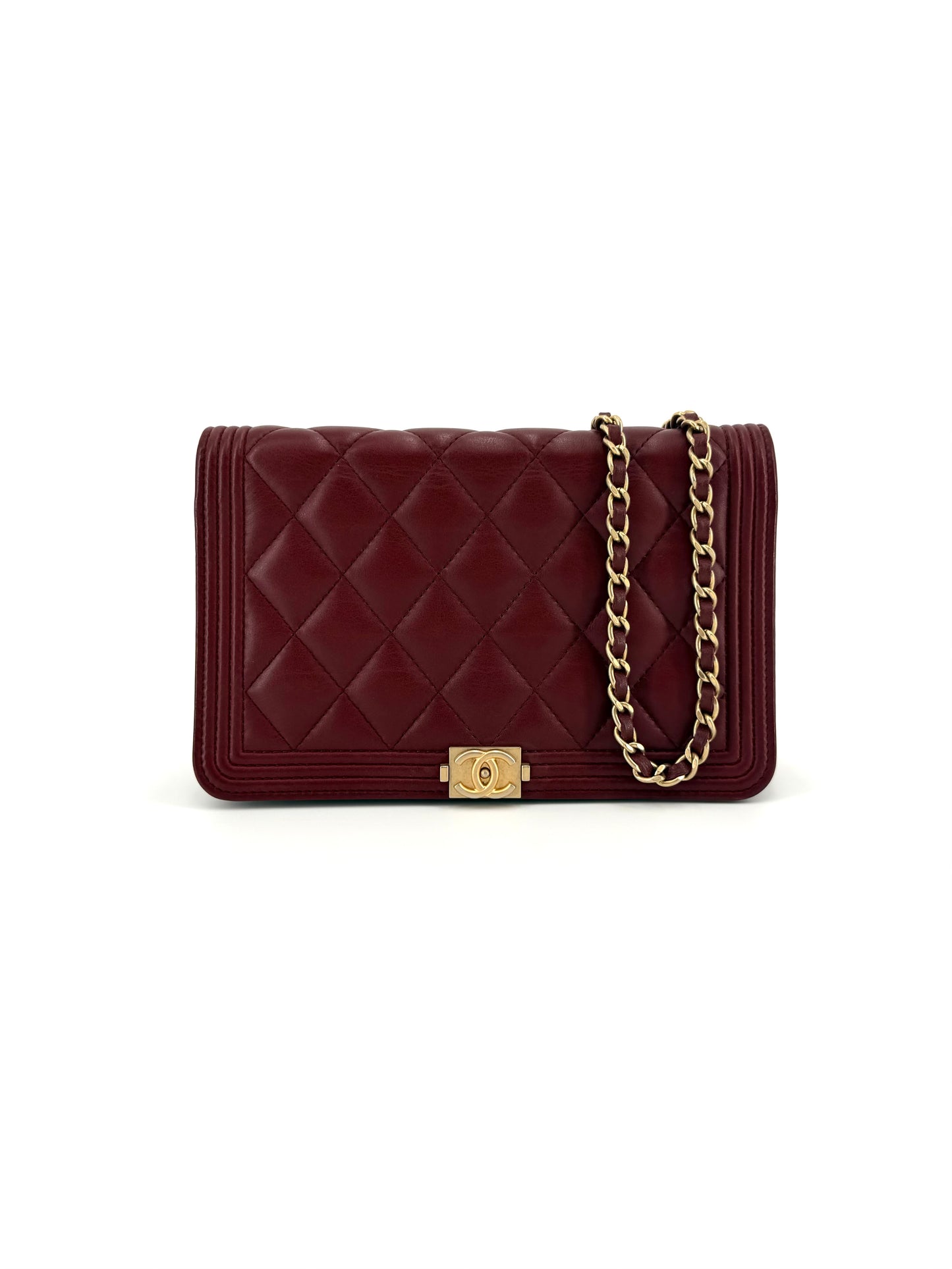 Pre-Owned Chanel Boy Burgundy Lambskin (WOC) Wallet on Chain
