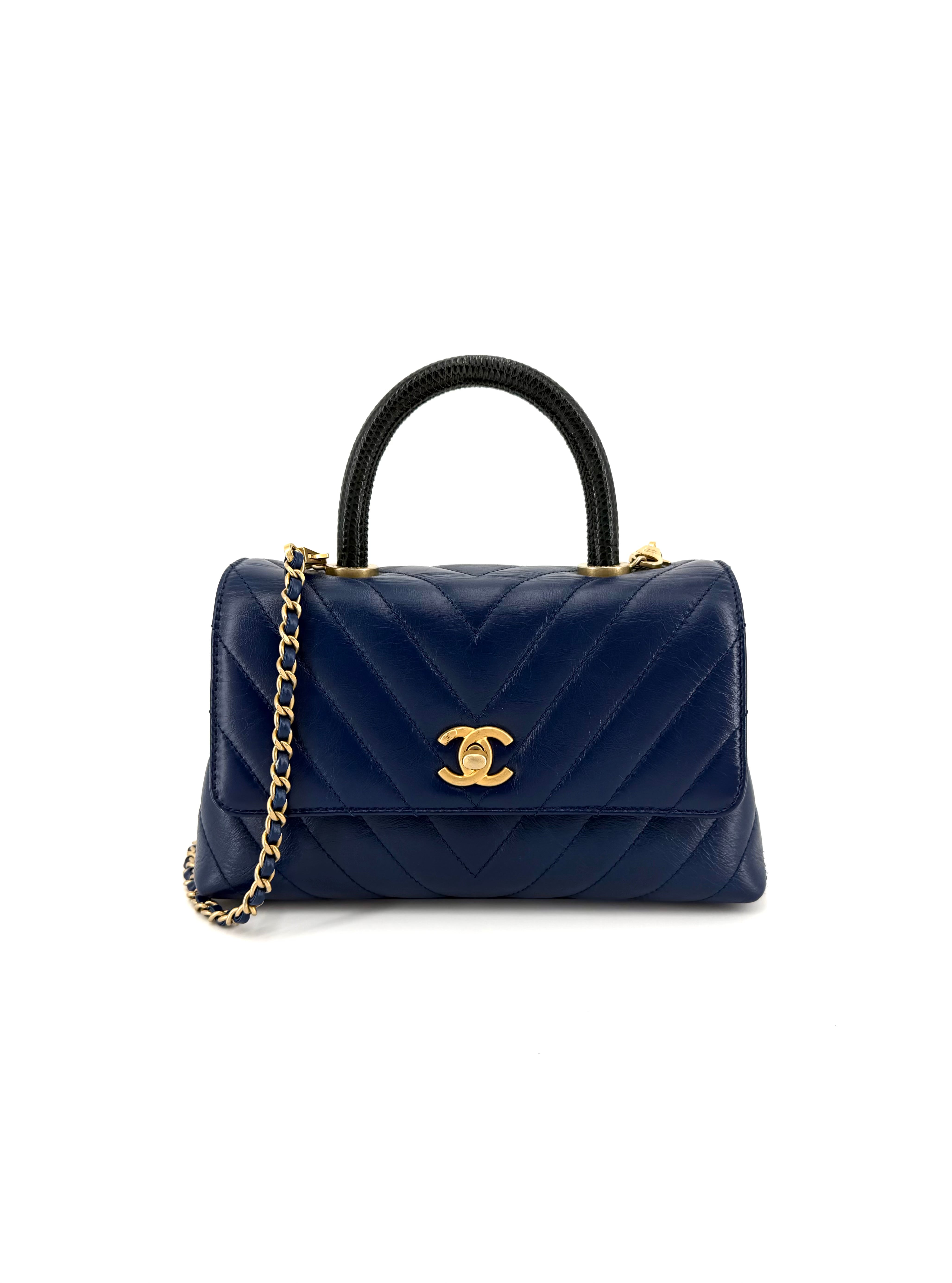 Pre-Owned Chanel Lizard Coco Handle Chevron Mini Shoulder Bag