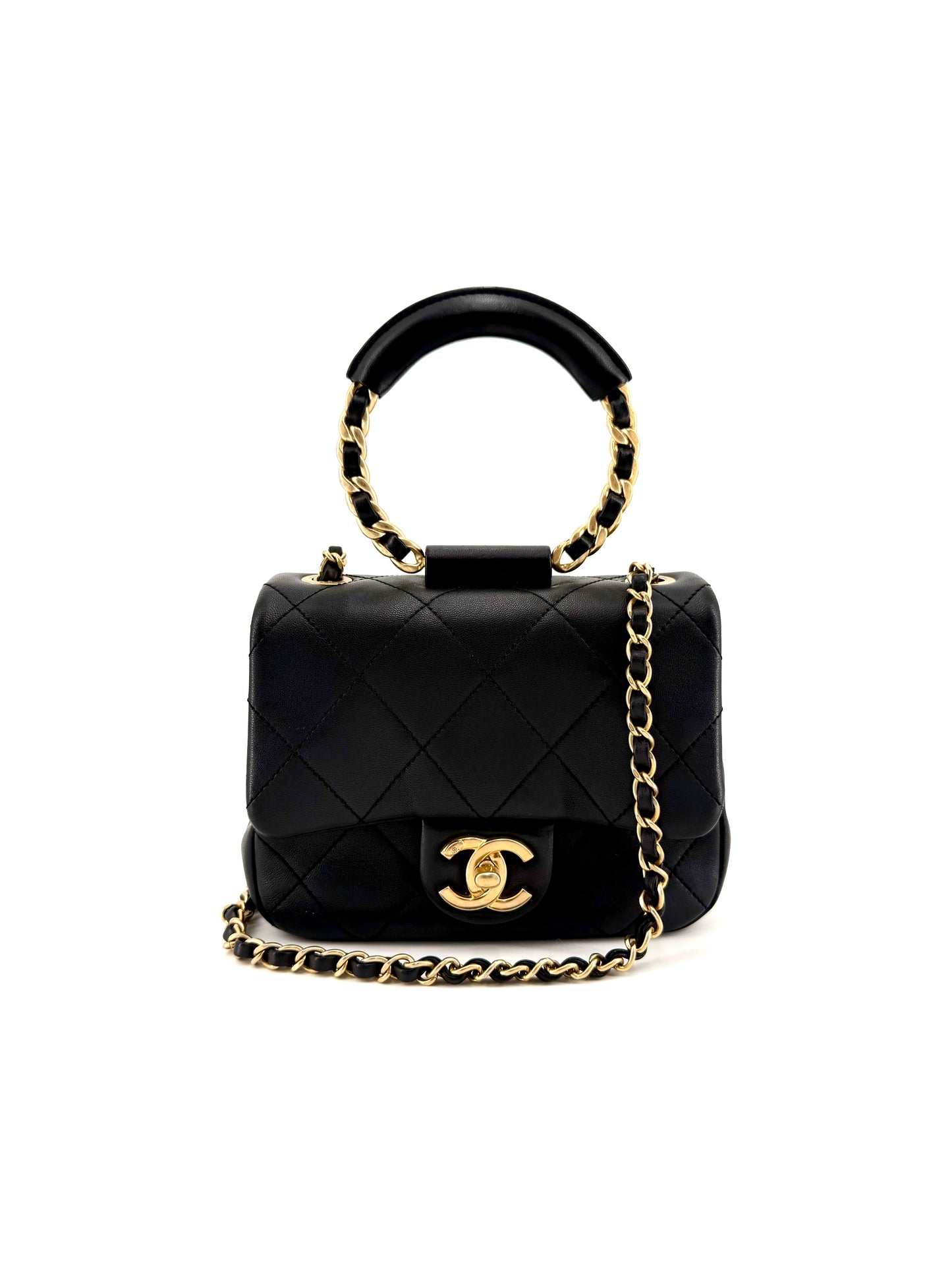 Pre-owned Chanel Loop Top Handle Quilted Calfskin Crossbody Bag