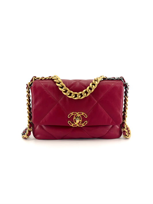 Pre-Owned Chanel 19 Medium Quilted Leather Crossbody Bag