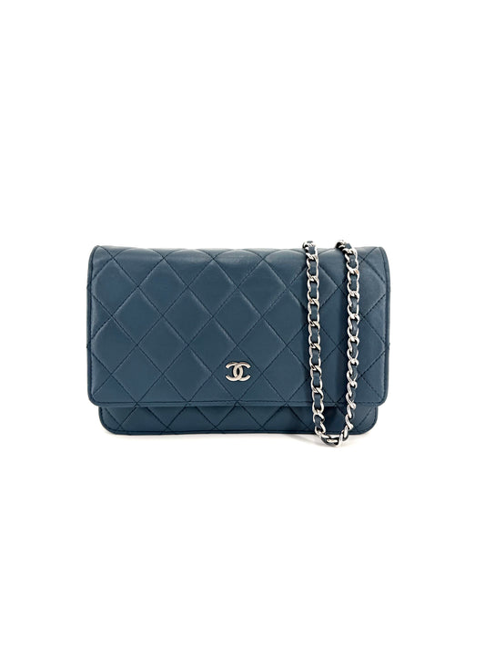 Pre-Owned Chanel Quilted Blue Lambskin (WOC) Wallet on Chain