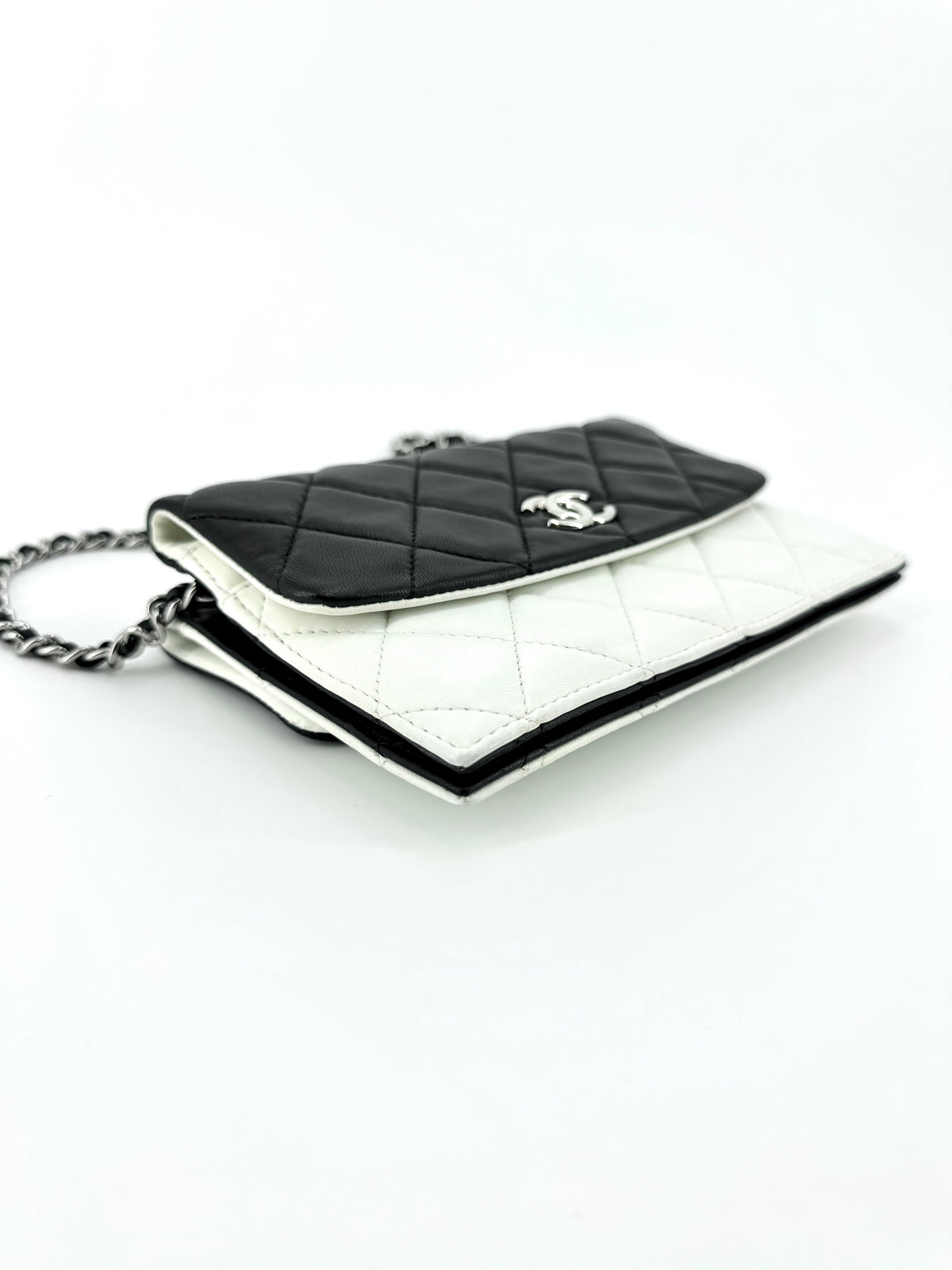 Pre-Owned Chanel Quilted Black White Lambskin Double Pack Mini Bag