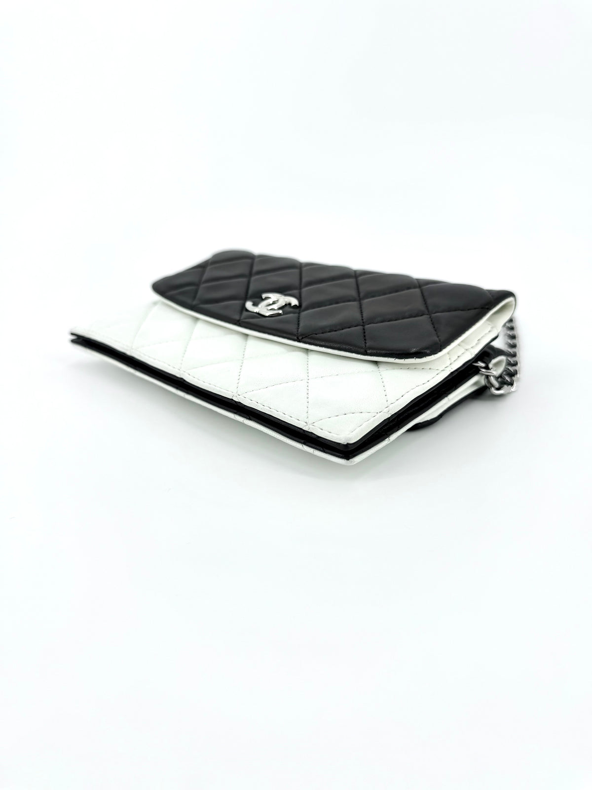 Pre-Owned Chanel Quilted Black White Lambskin Double Pack Mini Bag