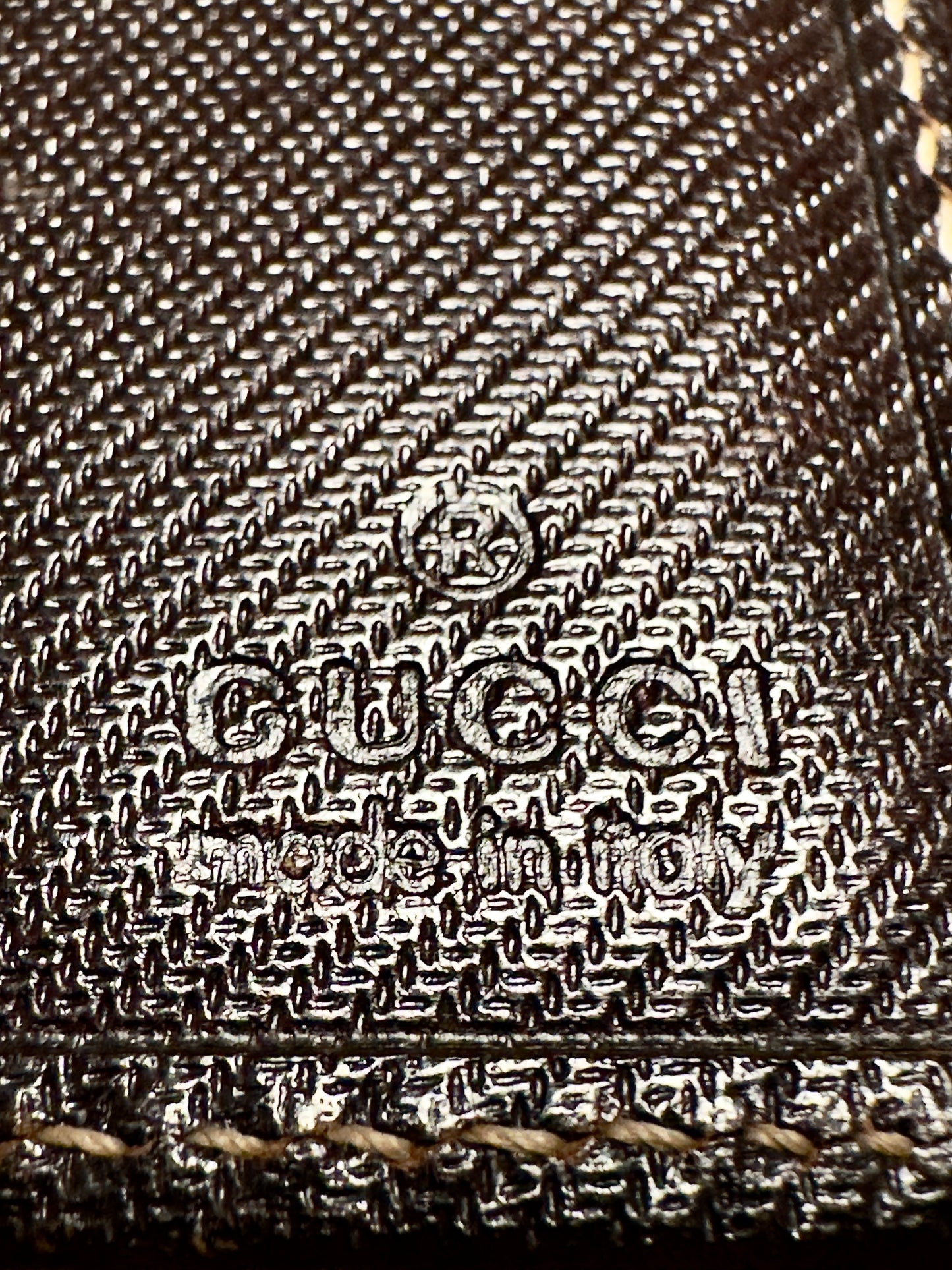 Gucci Original Supreme GG Canvas Bifold Wallet