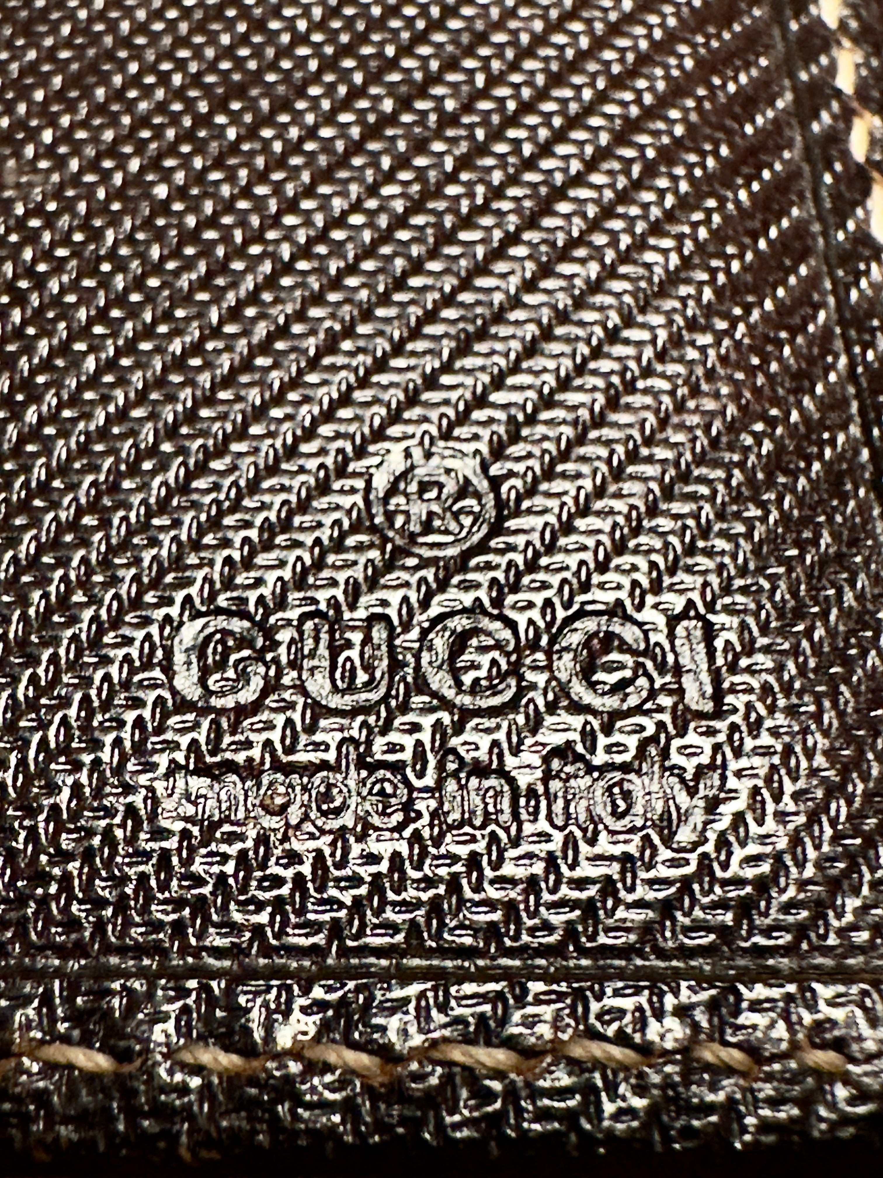 Gucci Original Supreme GG Canvas Bifold Wallet
