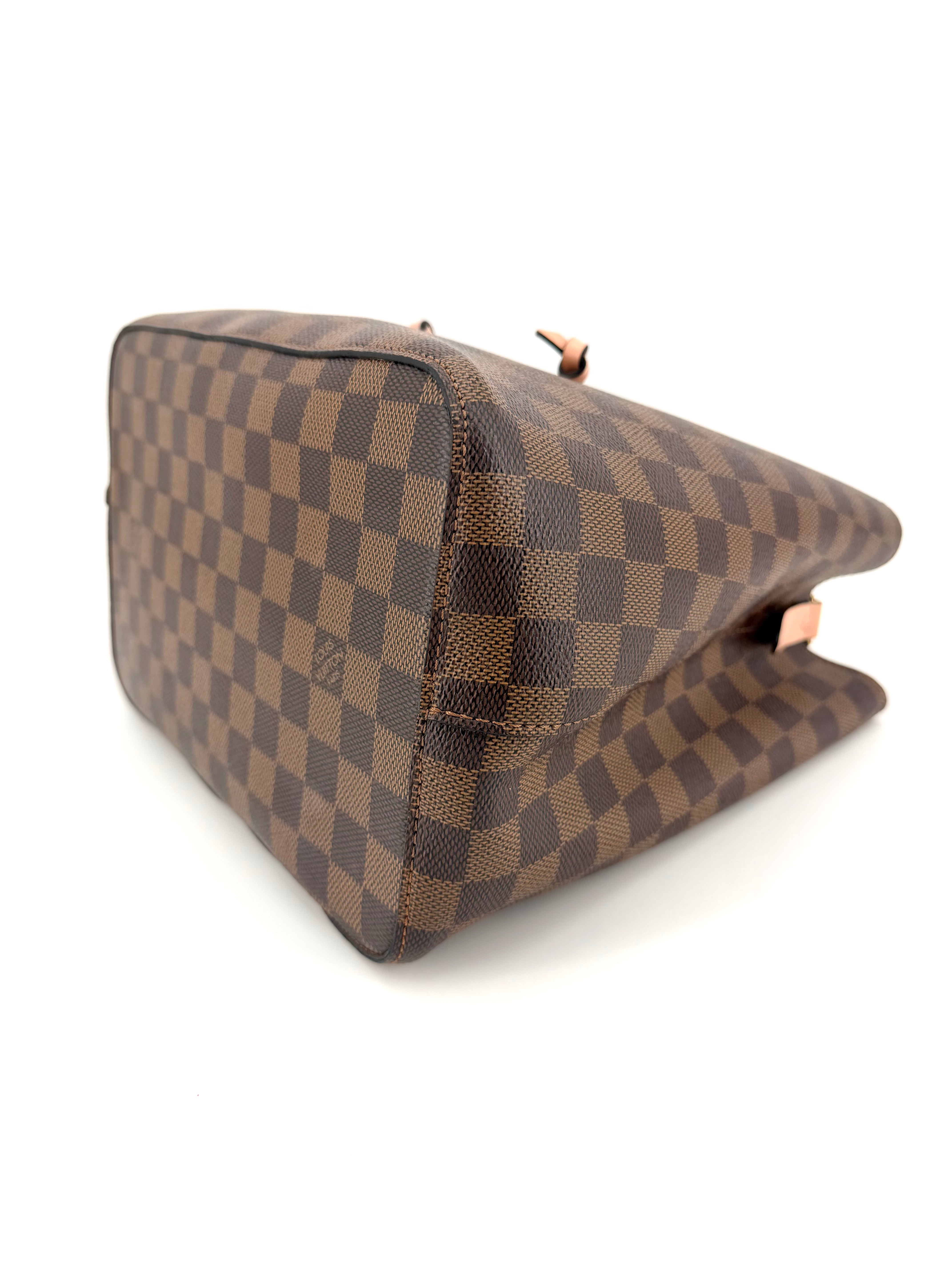 Pre-Owned Louis Vuitton NéoNoé MM Damier Ebene Pink Bucket Crossbody Bag
