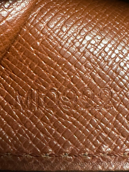 Louis Vuitton Monogram Sarah Wallet