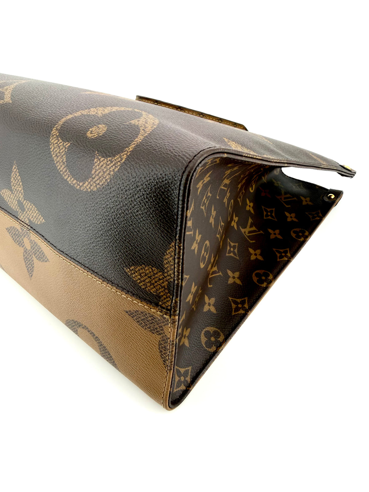 Pre-Owned Louis Vuitton OnTheGo GM Reverse Monogram Tote Bag