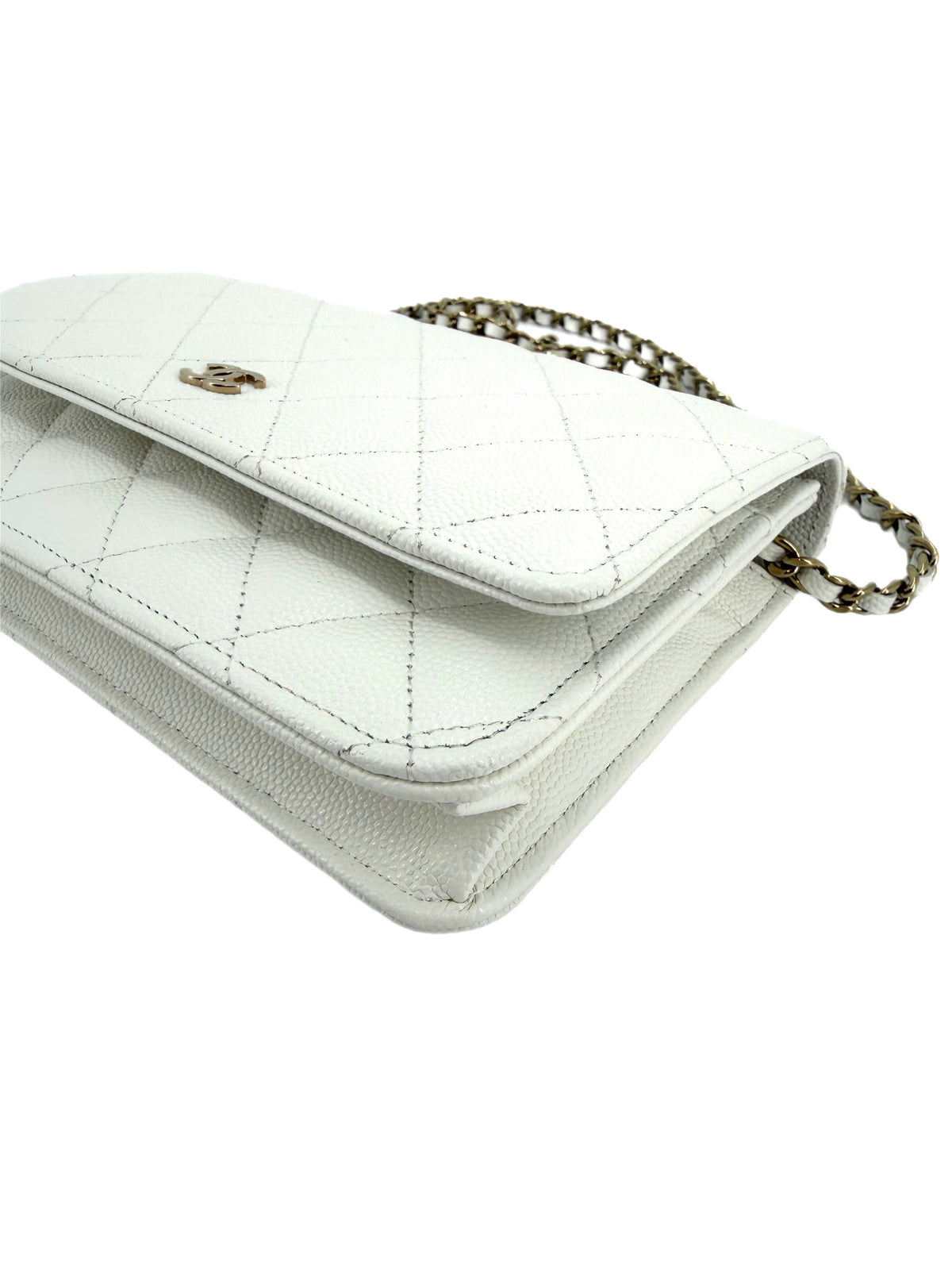 Pre-Owned Chanel Classic Wallet on Chain (WOC) White Quilted Caviar Leather Gold Hardware
