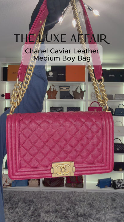 Pre-Owned Chanel Boy Quilted Caviar Leather Medium Crossbody Bag