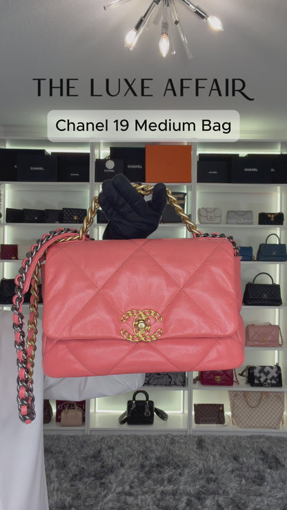 Pre-Owned Chanel 19 Medium Quilted Leather Crossbody Bag