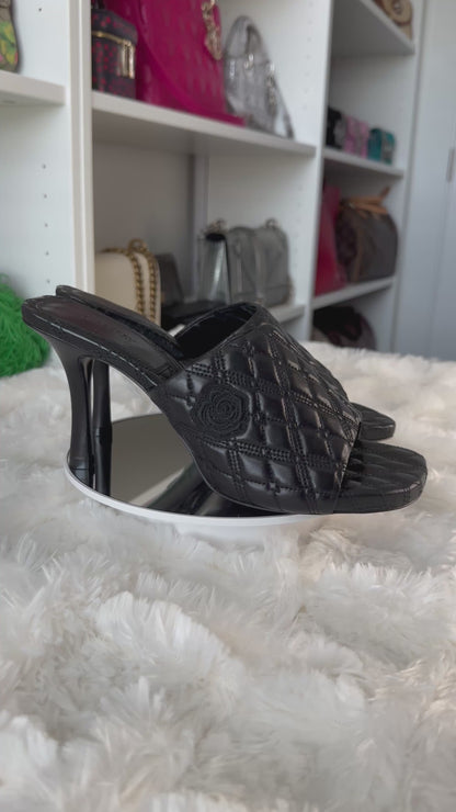 Burberry Women's Size 9 US | 39 EUBlack Quilted Slip-On Lambskin Mules