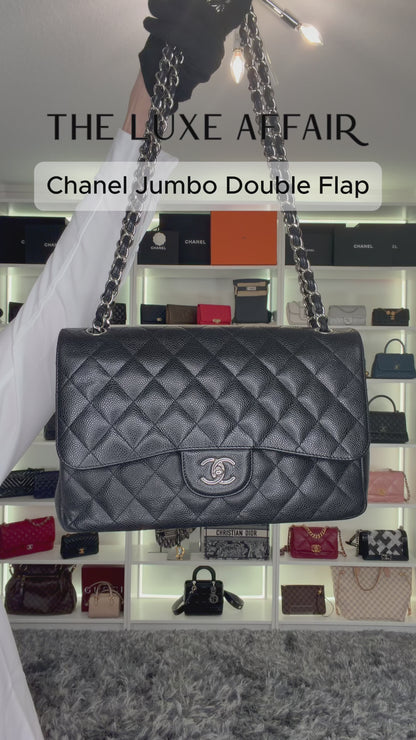 Pre-Owned Chanel Double Flap Quilted Caviar Leather Jumbo Shoulder Bag