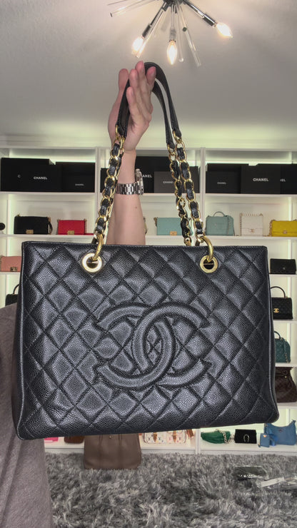 Pre-Owned Chanel Black Caviar Leather Grand Shopping Tote